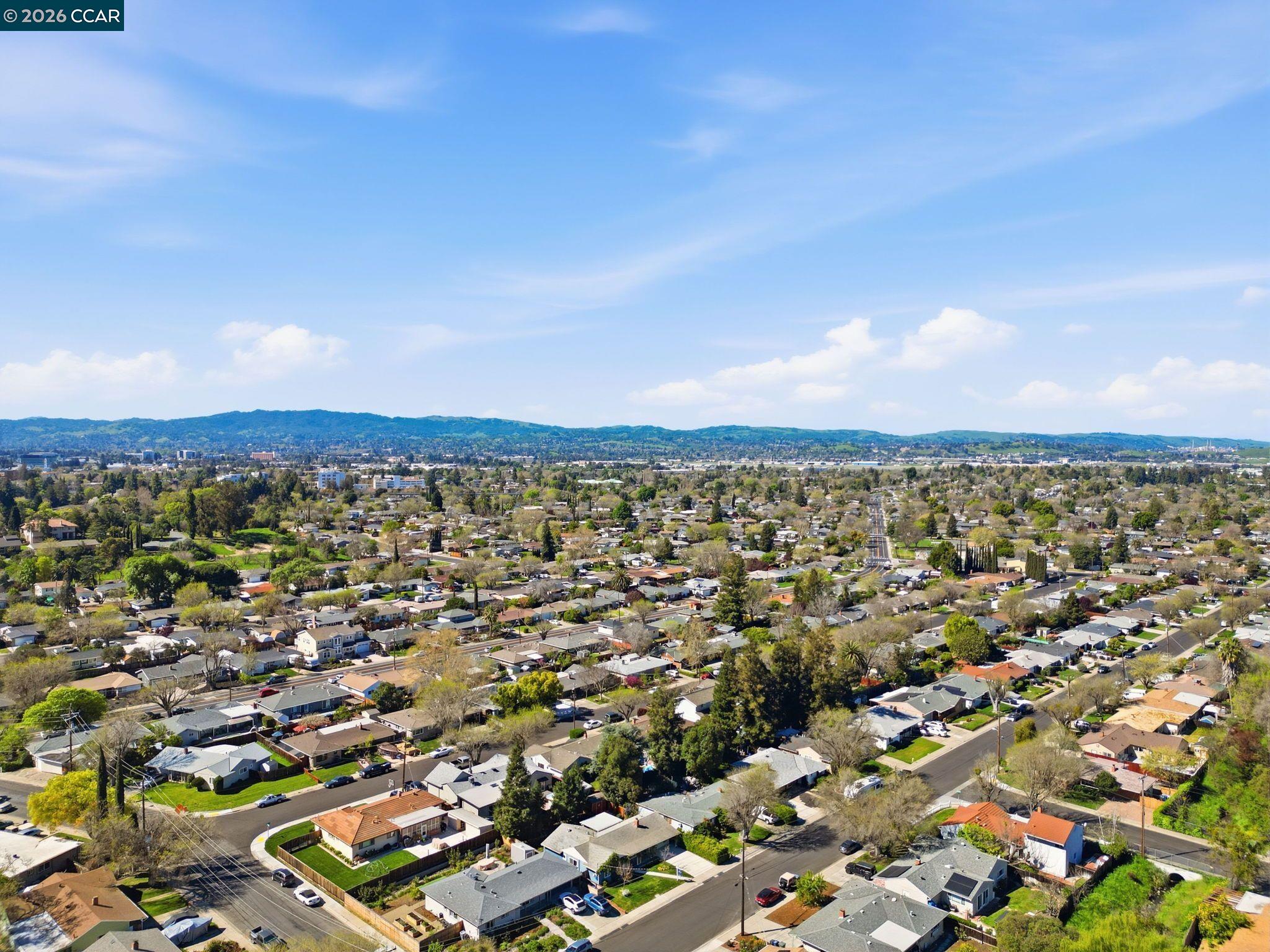 Detail Gallery Image 27 of 28 For 2105 Holbrook Drive, Concord,  CA 94519 - 3 Beds | 2 Baths