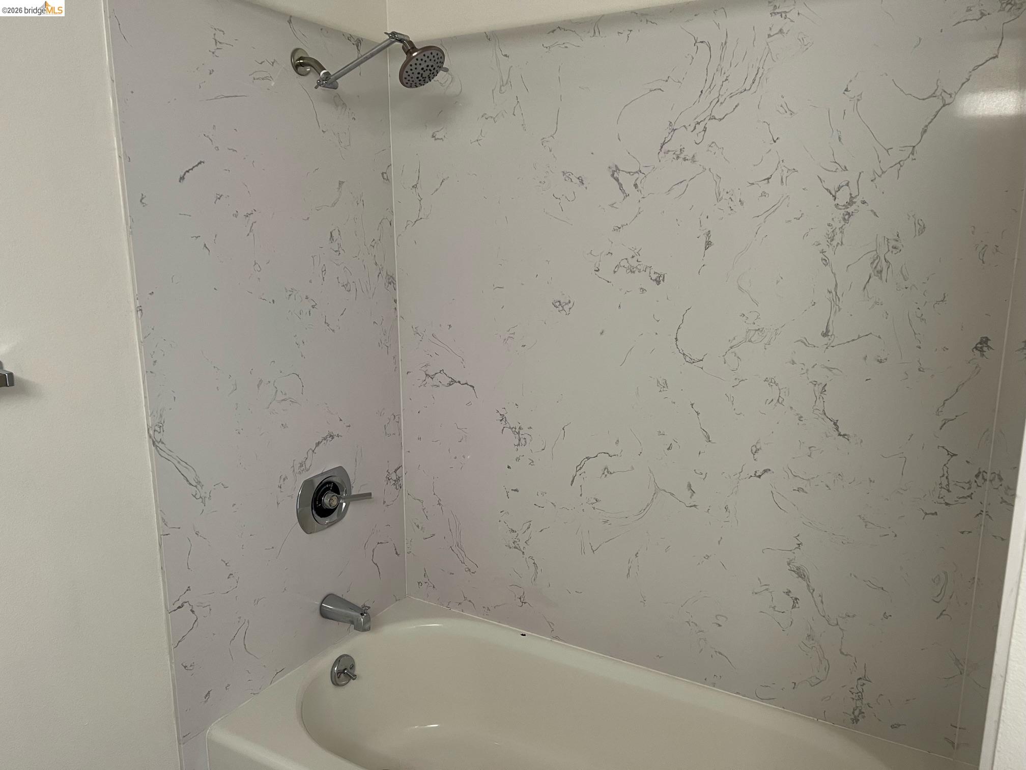 Photo #9: 41127199 Listing: Photo #9