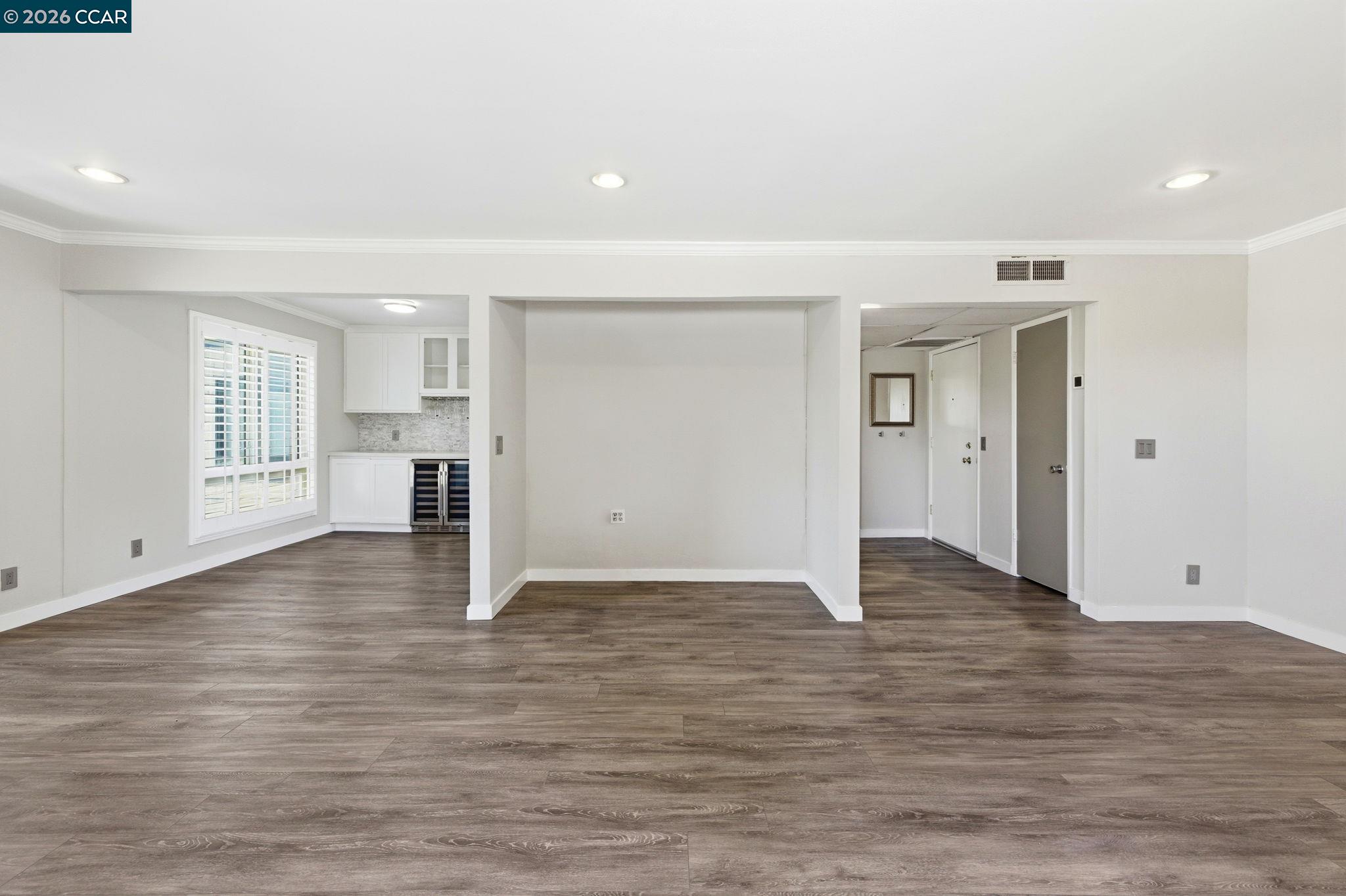 Photo #10: 41127200 Listing: Photo #10