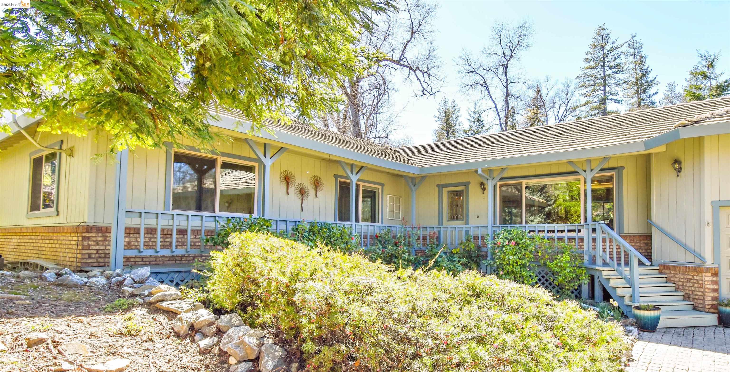 Detail Gallery Image 2 of 43 For 14717 Deon Dr, Sonora,  CA 95370 - 3 Beds | 2/1 Baths