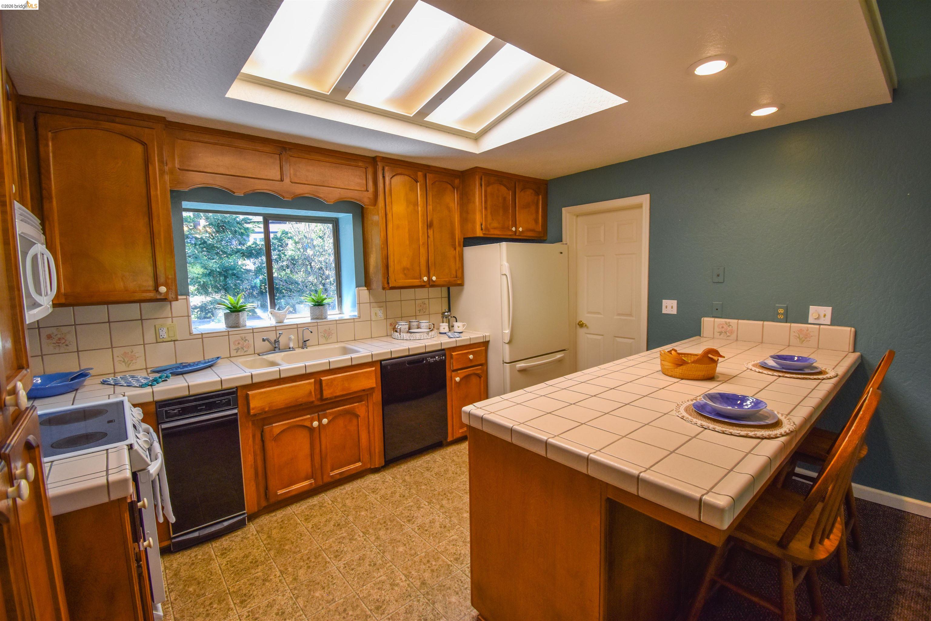 14717 Deon Dr, Sonora, CA, 95370