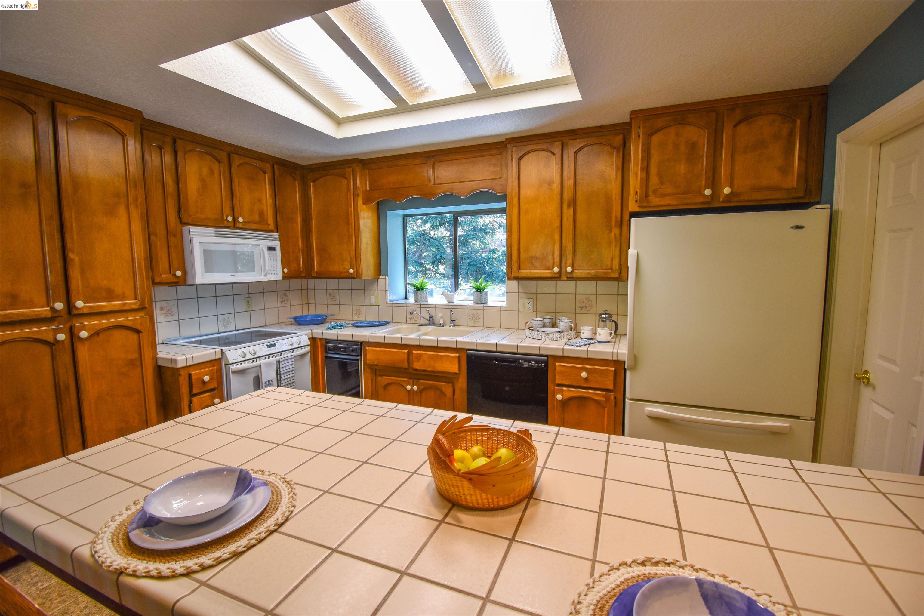 14717 Deon Dr, Sonora, CA, 95370