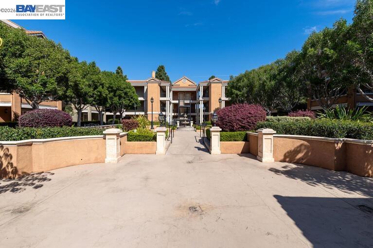 Detail Gallery Image 34 of 39 For 401 S Norfolk St #216,  San Mateo,  CA 94401 - 2 Beds | 2 Baths