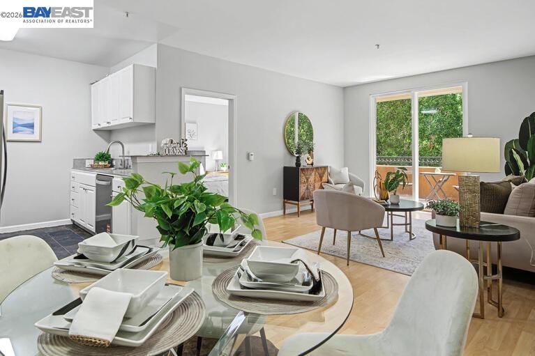 Detail Gallery Image 6 of 39 For 401 S Norfolk St #216,  San Mateo,  CA 94401 - 2 Beds | 2 Baths