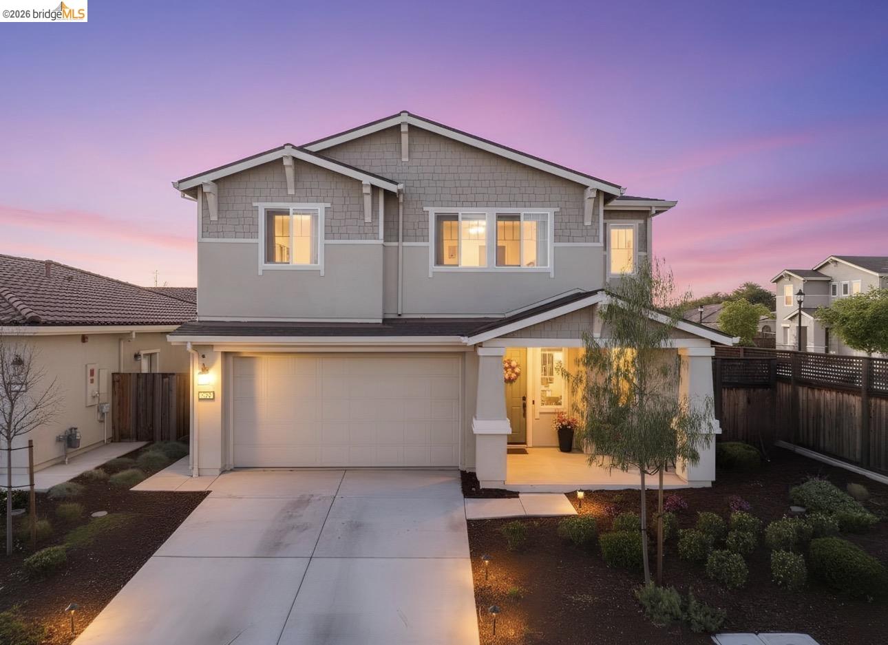 Front Image Thumbnail for EB41127205