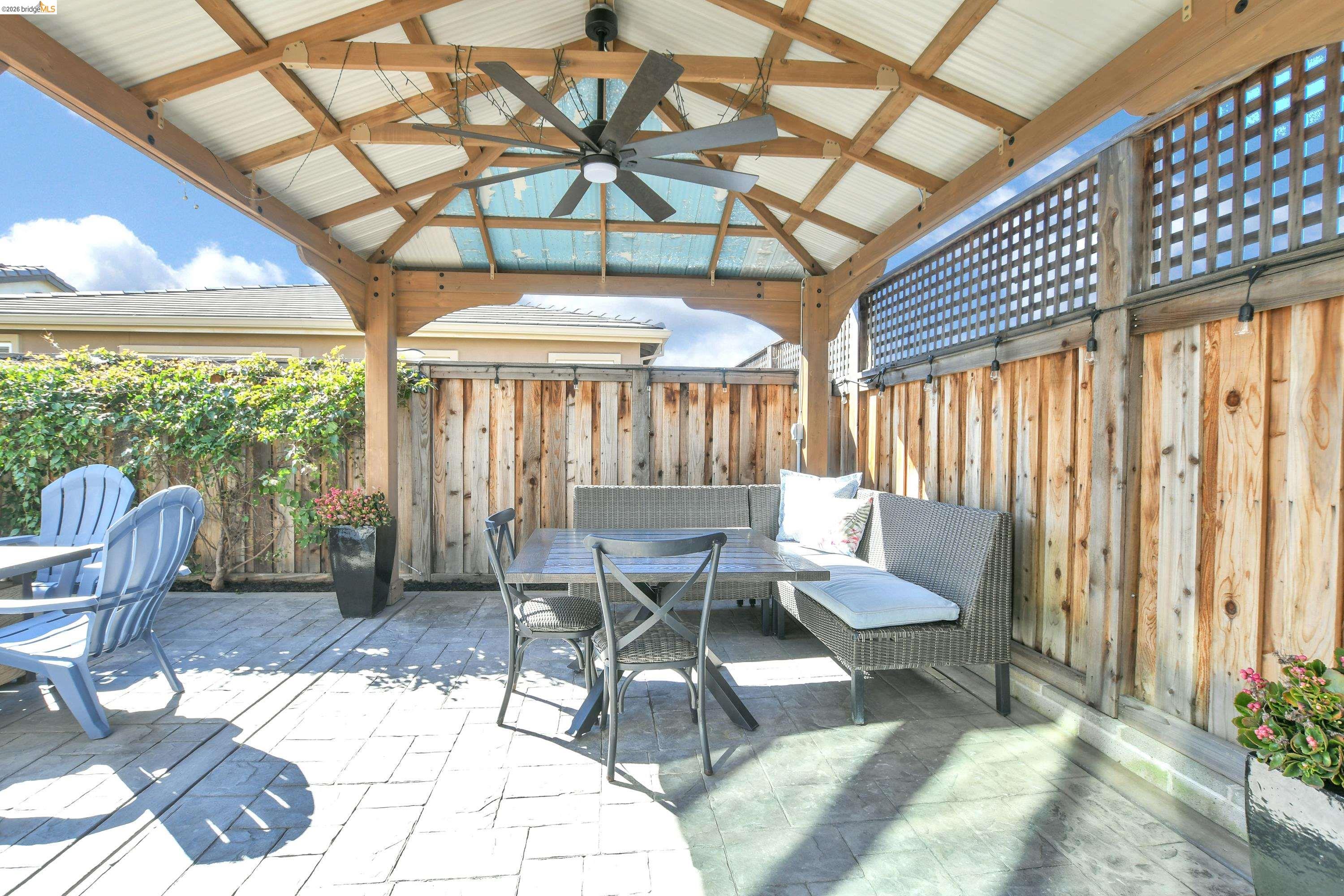 Detail Gallery Image 27 of 30 For 629 Pipa Lane, Oakley,  CA 94561-1139 - 3 Beds | 2/1 Baths