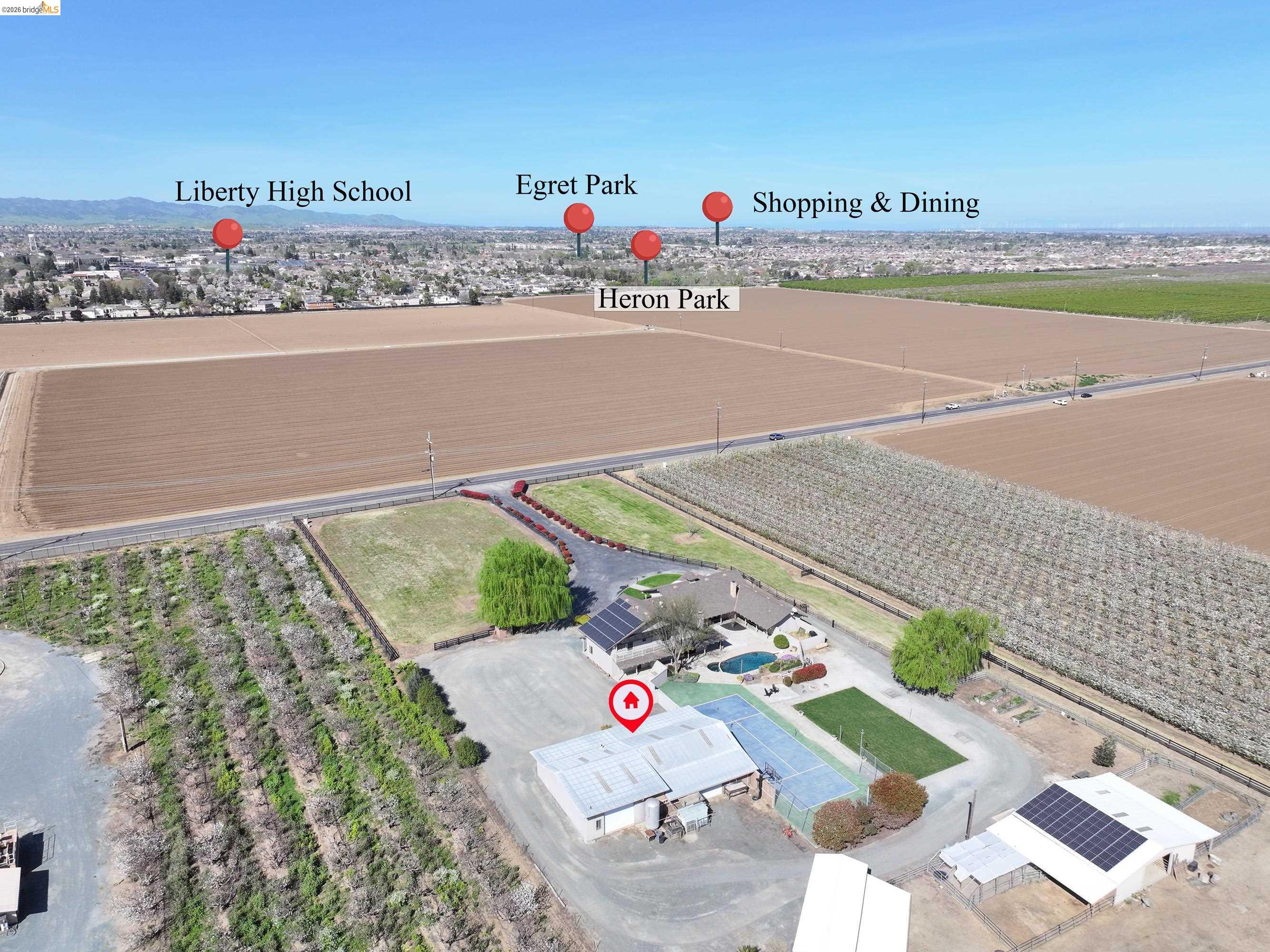 Detail Gallery Image 3 of 60 For 2650 Sellers Ave, Brentwood,  CA 94513 - 5 Beds | 5 Baths