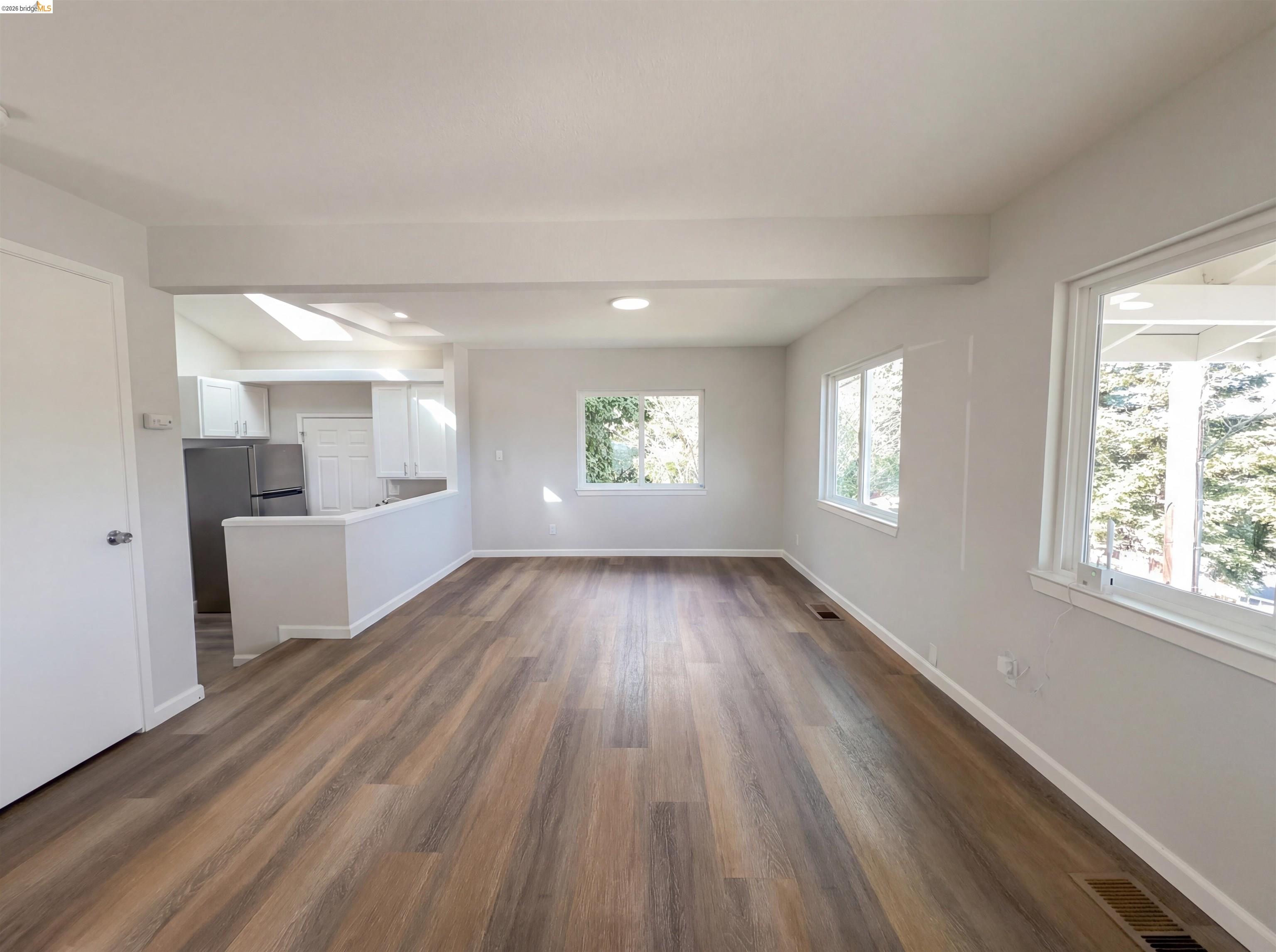 Detail Gallery Image 18 of 42 For 2291 Yale St, Martinez,  CA 94553 - 2 Beds | 2/1 Baths