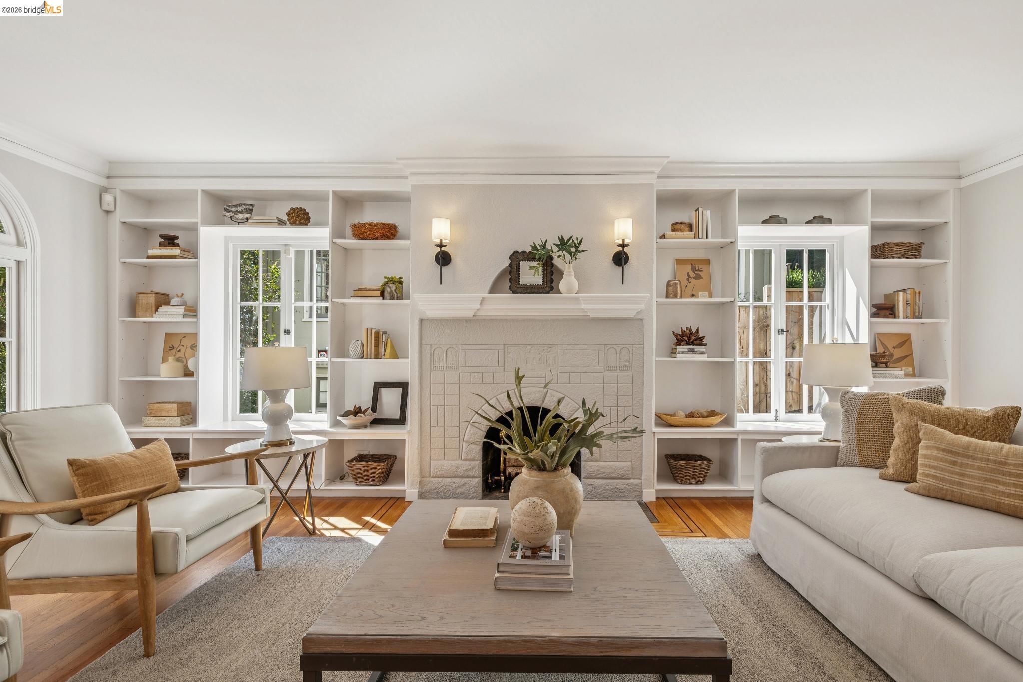 Detail Gallery Image 18 of 59 For 900 Rosemount Rd, Oakland,  CA 94610 - 3 Beds | 2 Baths