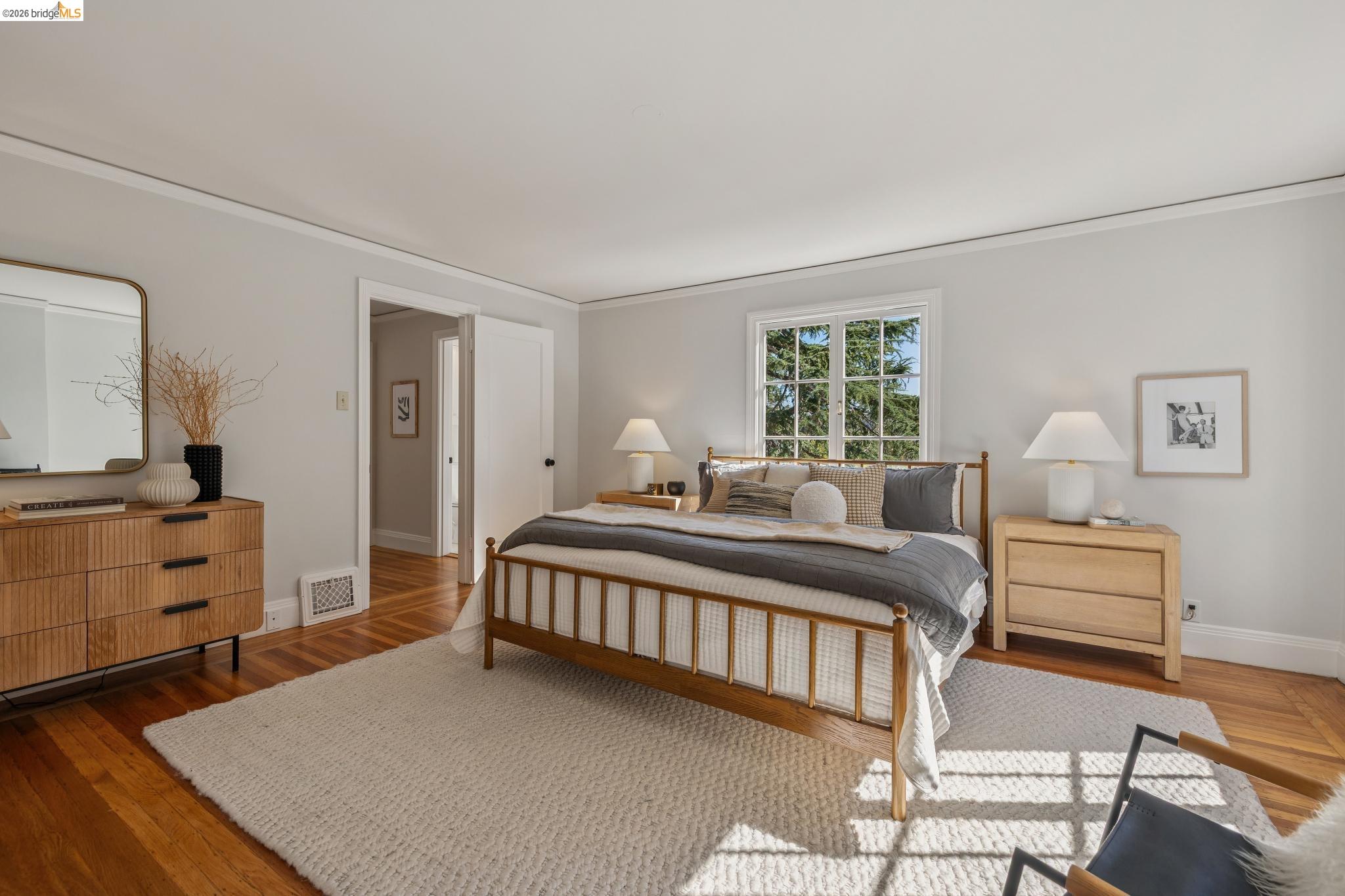 Detail Gallery Image 44 of 59 For 900 Rosemount Rd, Oakland,  CA 94610 - 3 Beds | 2 Baths