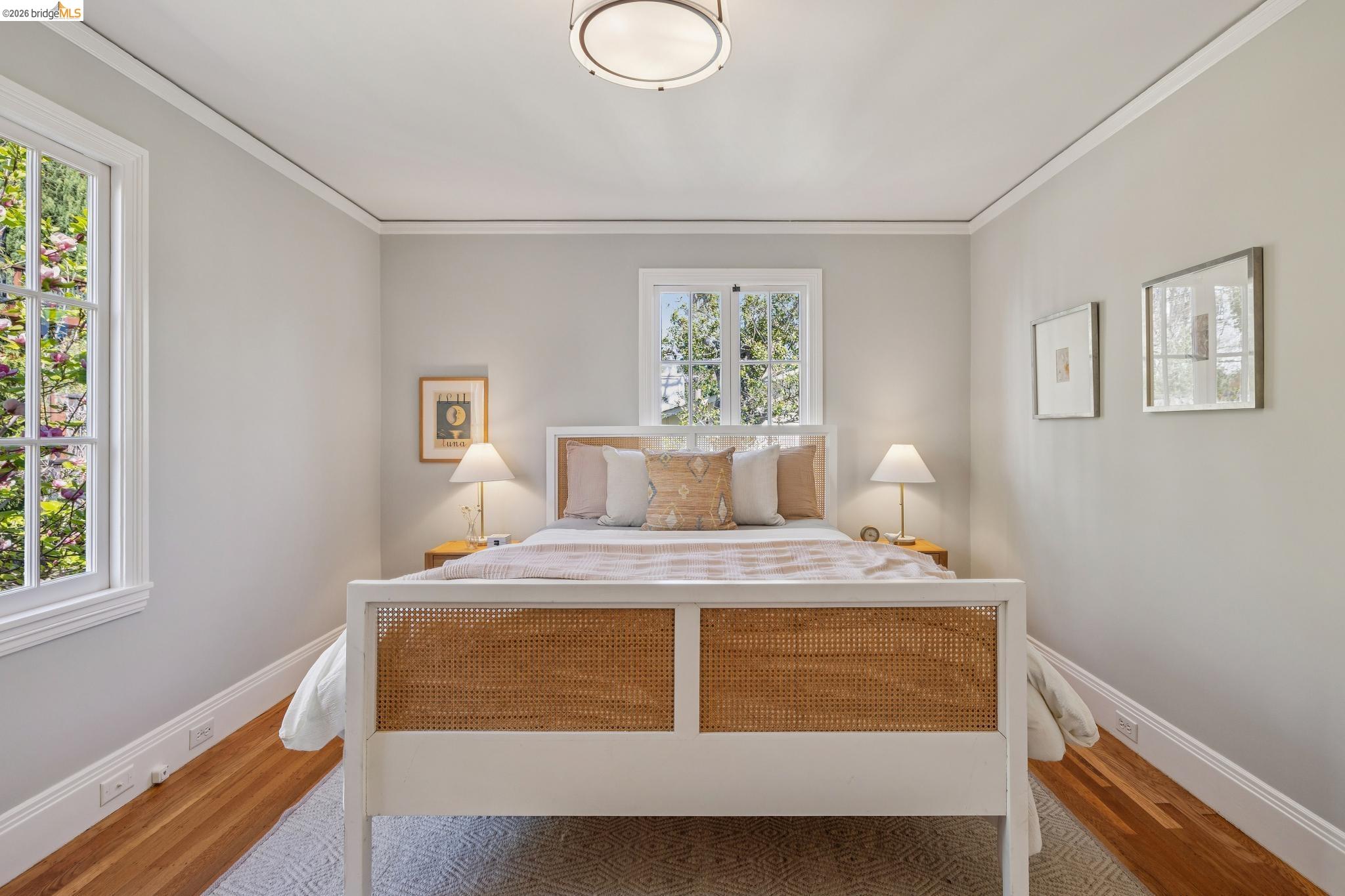 Detail Gallery Image 49 of 59 For 900 Rosemount Rd, Oakland,  CA 94610 - 3 Beds | 2 Baths