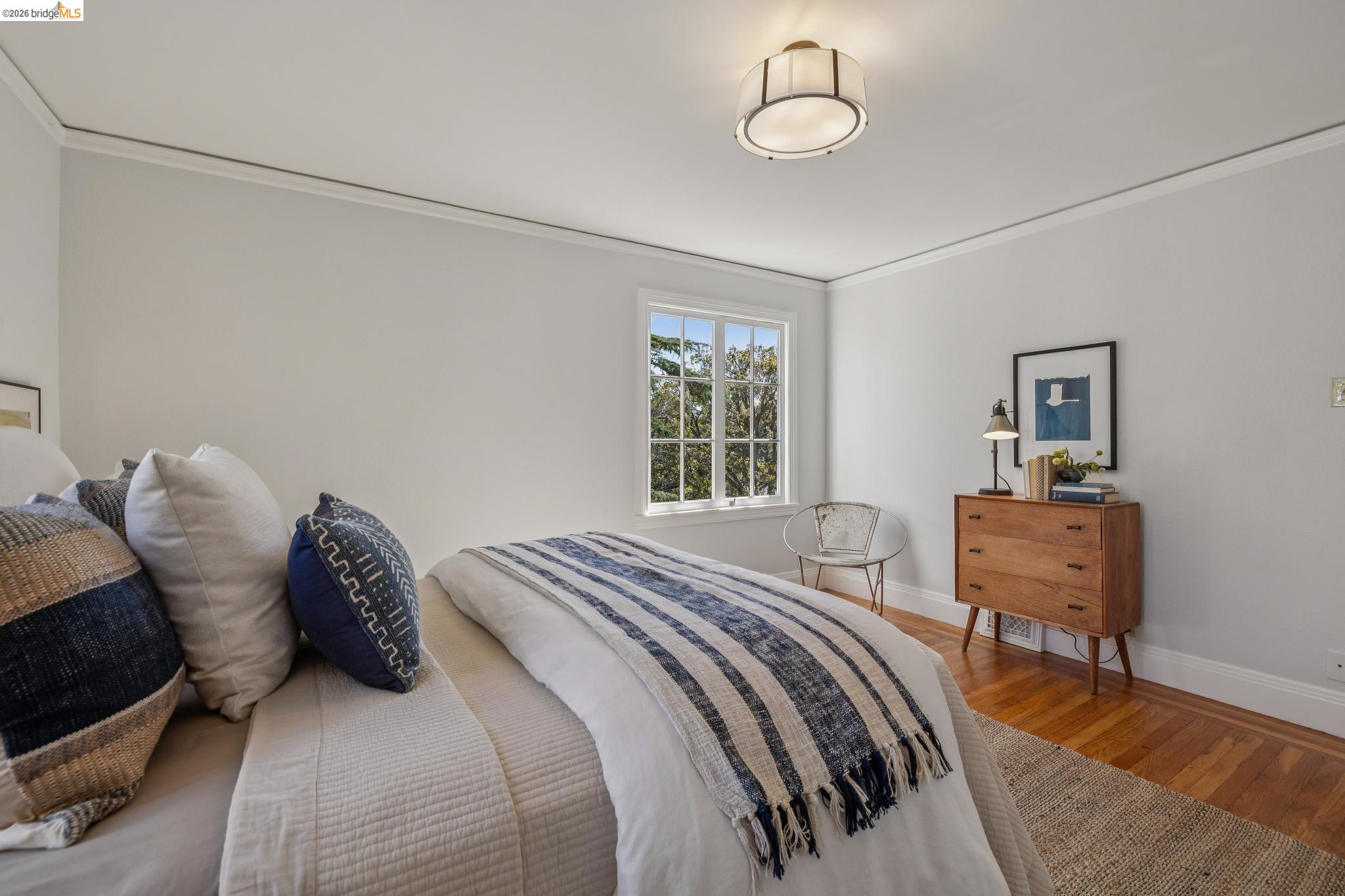 Detail Gallery Image 53 of 59 For 900 Rosemount Rd, Oakland,  CA 94610 - 3 Beds | 2 Baths