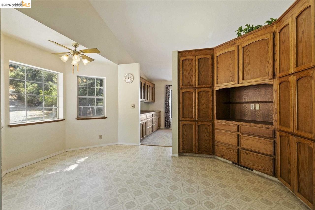 Detail Gallery Image 12 of 32 For 16620 Charles Otter Drive, Sonora,  CA 95370 - 3 Beds | 2/1 Baths