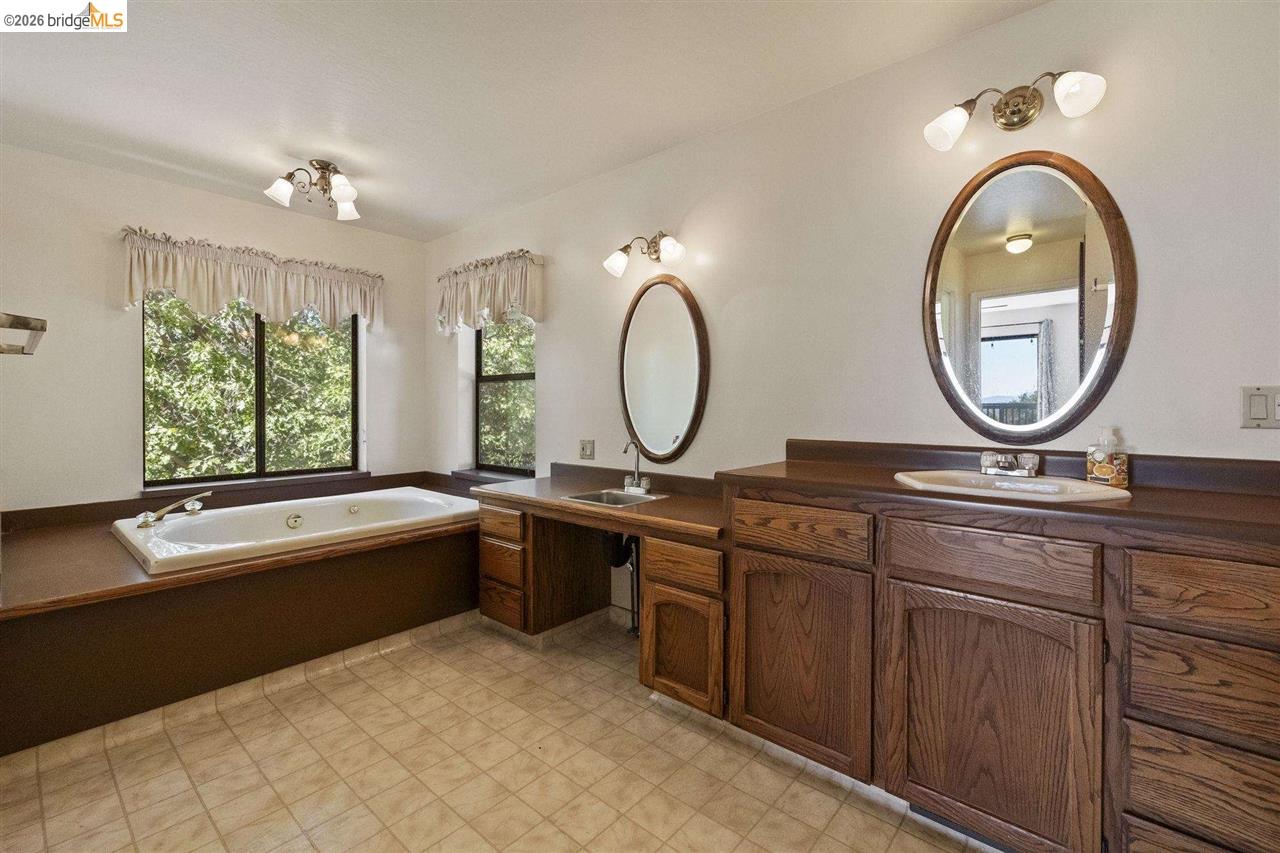 Detail Gallery Image 16 of 32 For 16620 Charles Otter Drive, Sonora,  CA 95370 - 3 Beds | 2/1 Baths