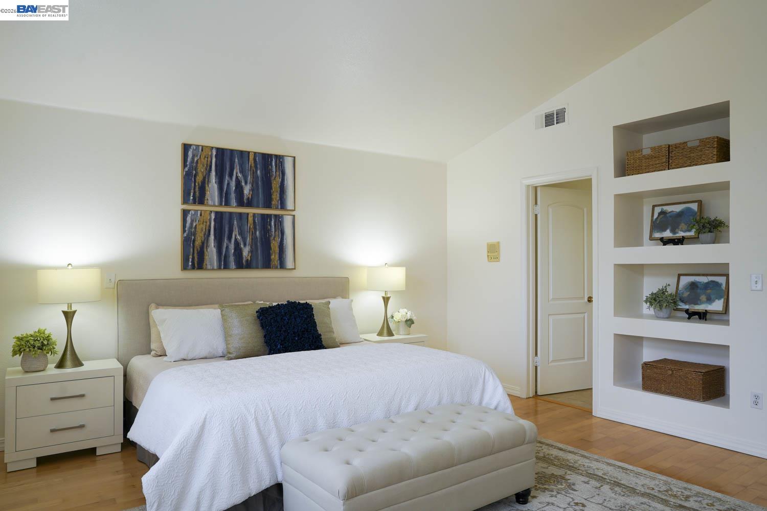 Detail Gallery Image 13 of 17 For 2235 Skyline Dr, Milpitas,  CA 95035 - 4 Beds | 3 Baths