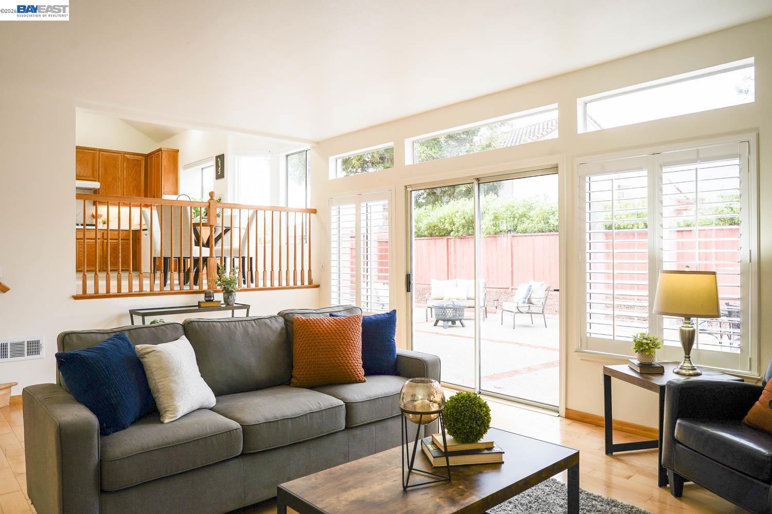 Detail Gallery Image 8 of 17 For 2235 Skyline Dr, Milpitas,  CA 95035 - 4 Beds | 3 Baths