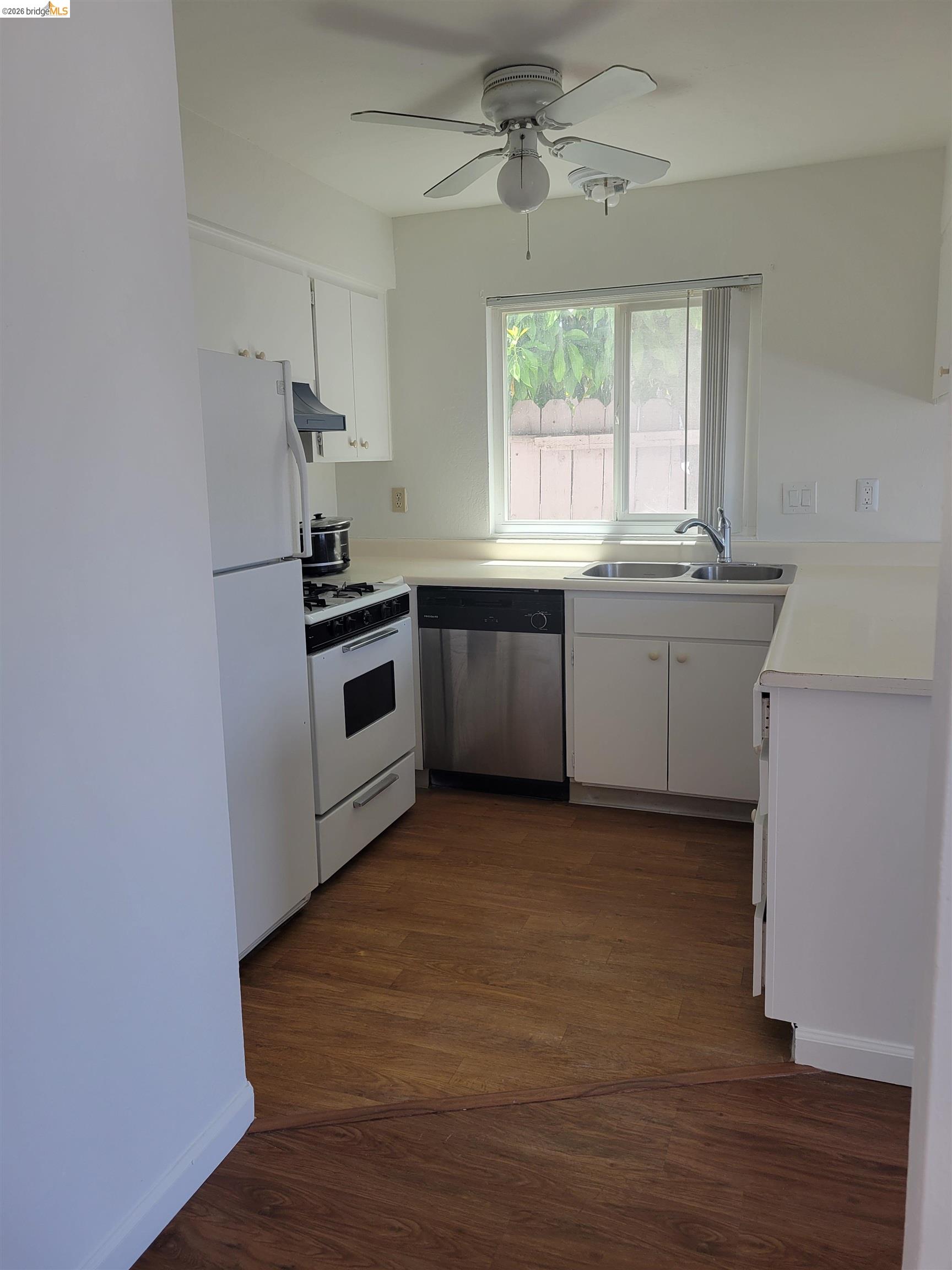 Detail Gallery Image 5 of 8 For 3 Alhambra Ct, Antioch,  CA 94509 - – Beds | – Baths