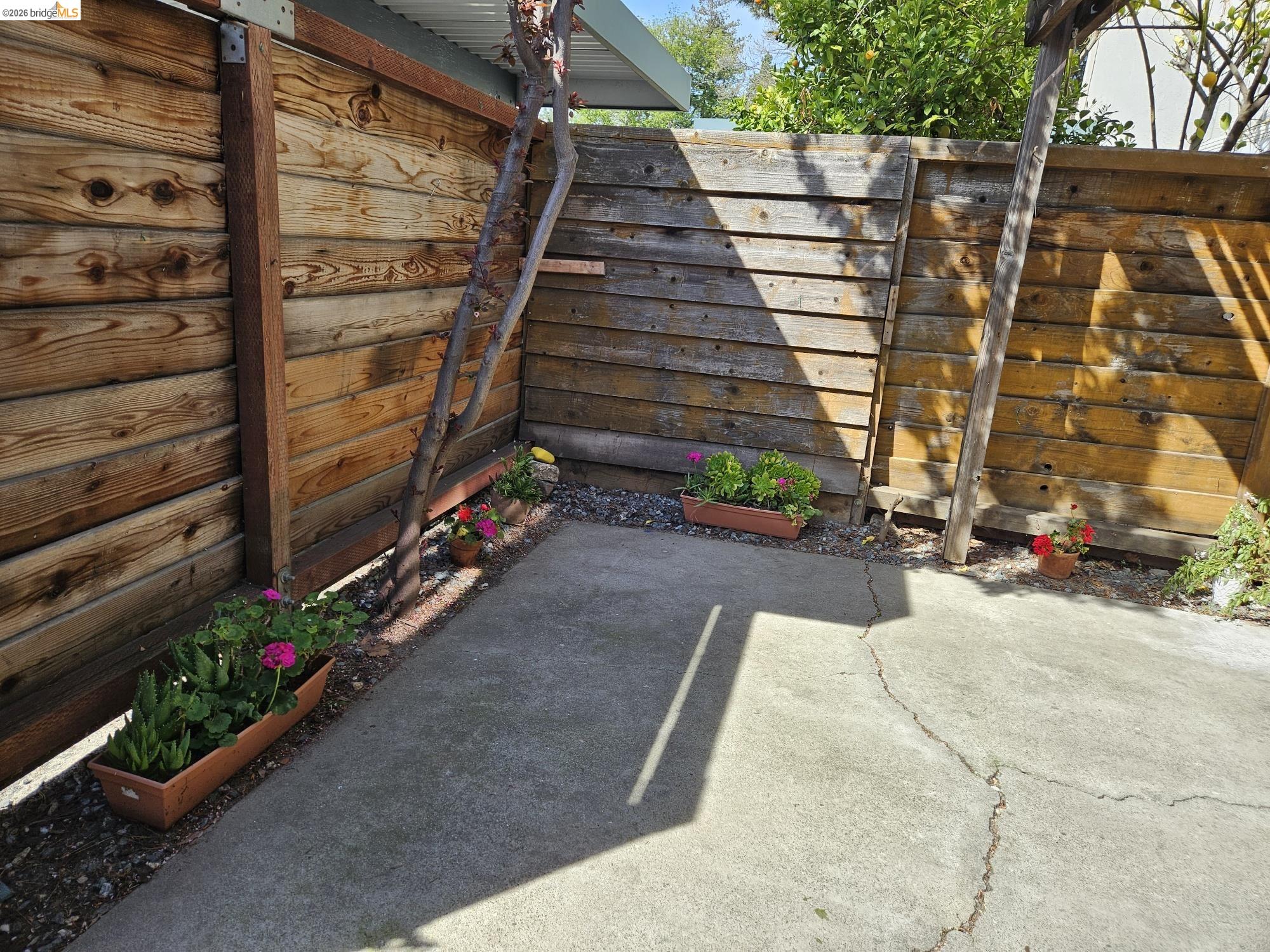 Detail Gallery Image 18 of 24 For 3715 Northwood Dr #G,  Concord,  CA 94520 - 3 Beds | 2 Baths