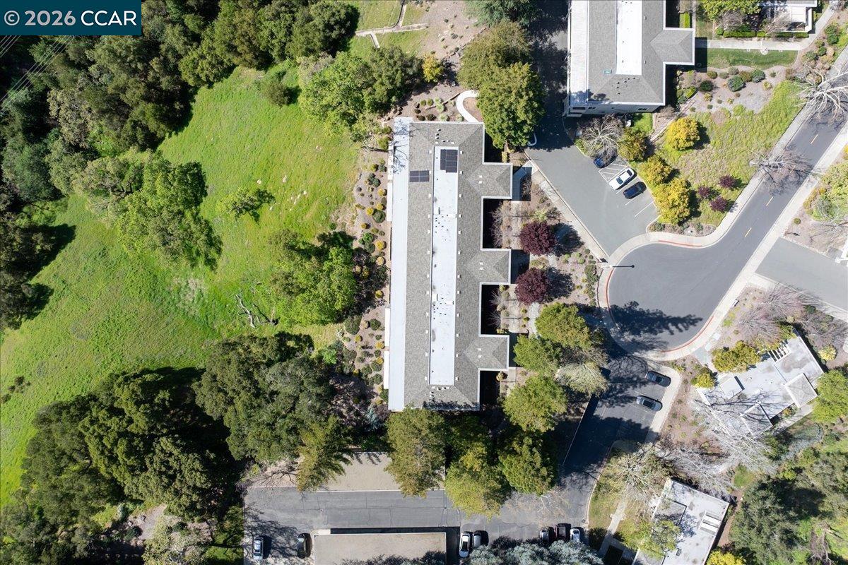 Photo #3: 41127215 Listing: Photo #3