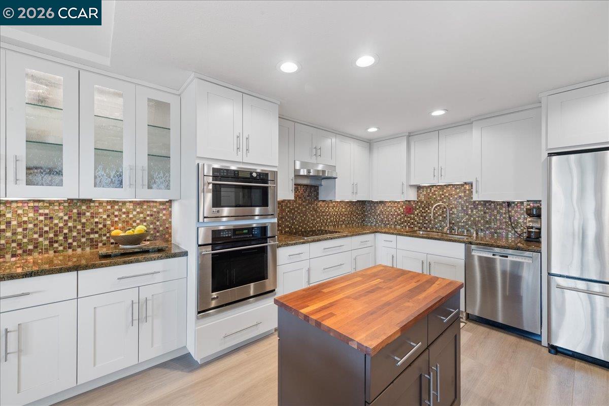 Photo #16: 41127215 Listing: Photo #16