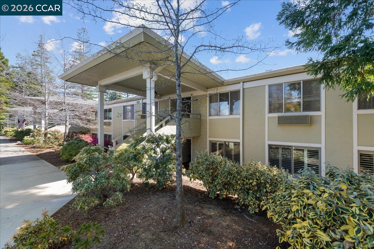 2100 Skycrest Dr UNIT 12, Walnut Creek, CA, 94595