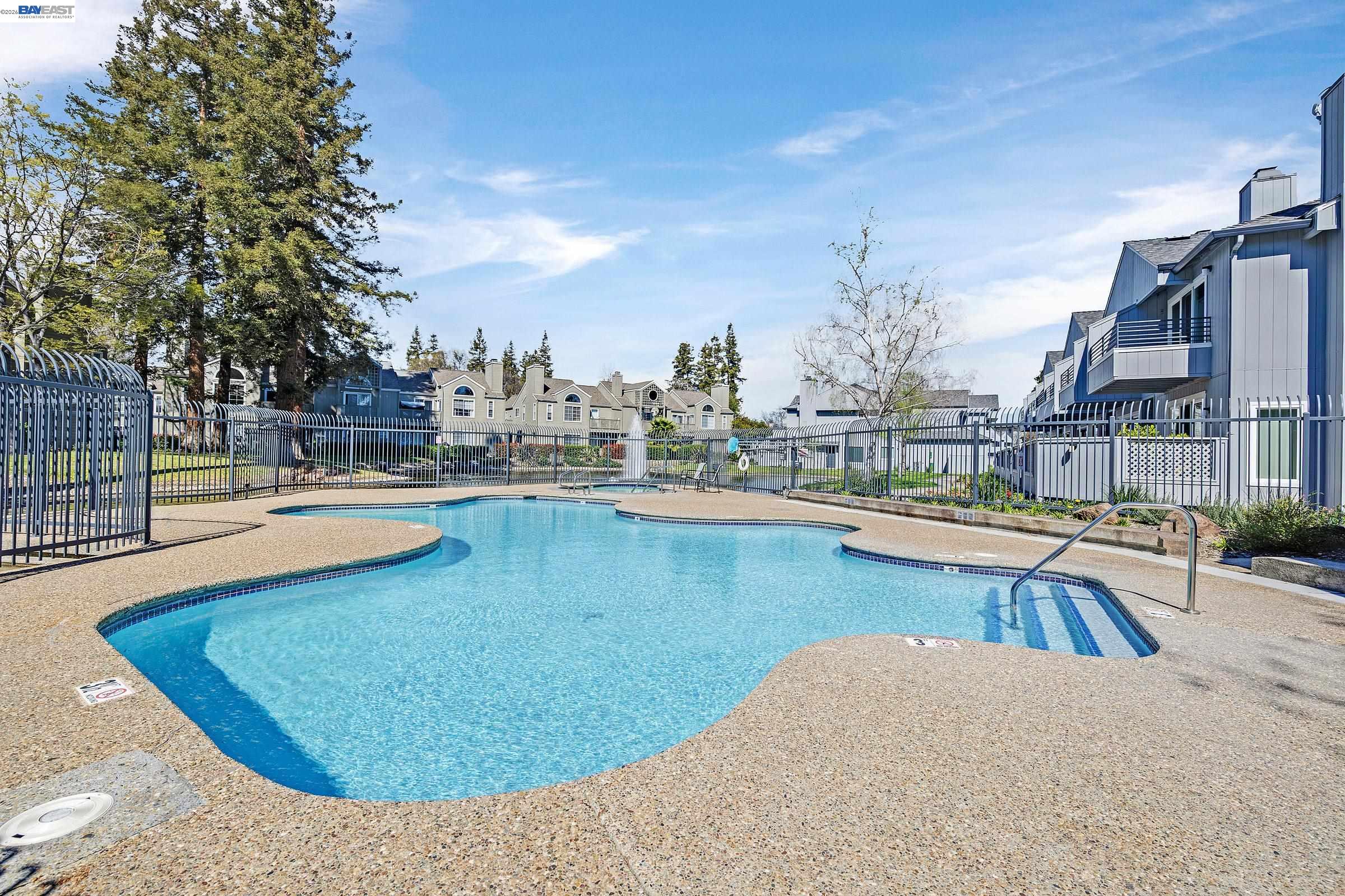 Detail Gallery Image 36 of 45 For 210 Sunspring Ct, Pleasant Hill,  CA 94523 - 3 Beds | 2/1 Baths