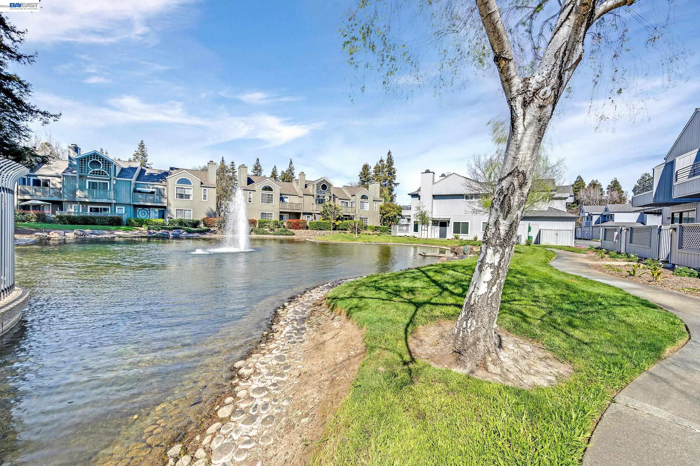 Detail Gallery Image 40 of 45 For 210 Sunspring Ct, Pleasant Hill,  CA 94523 - 3 Beds | 2/1 Baths