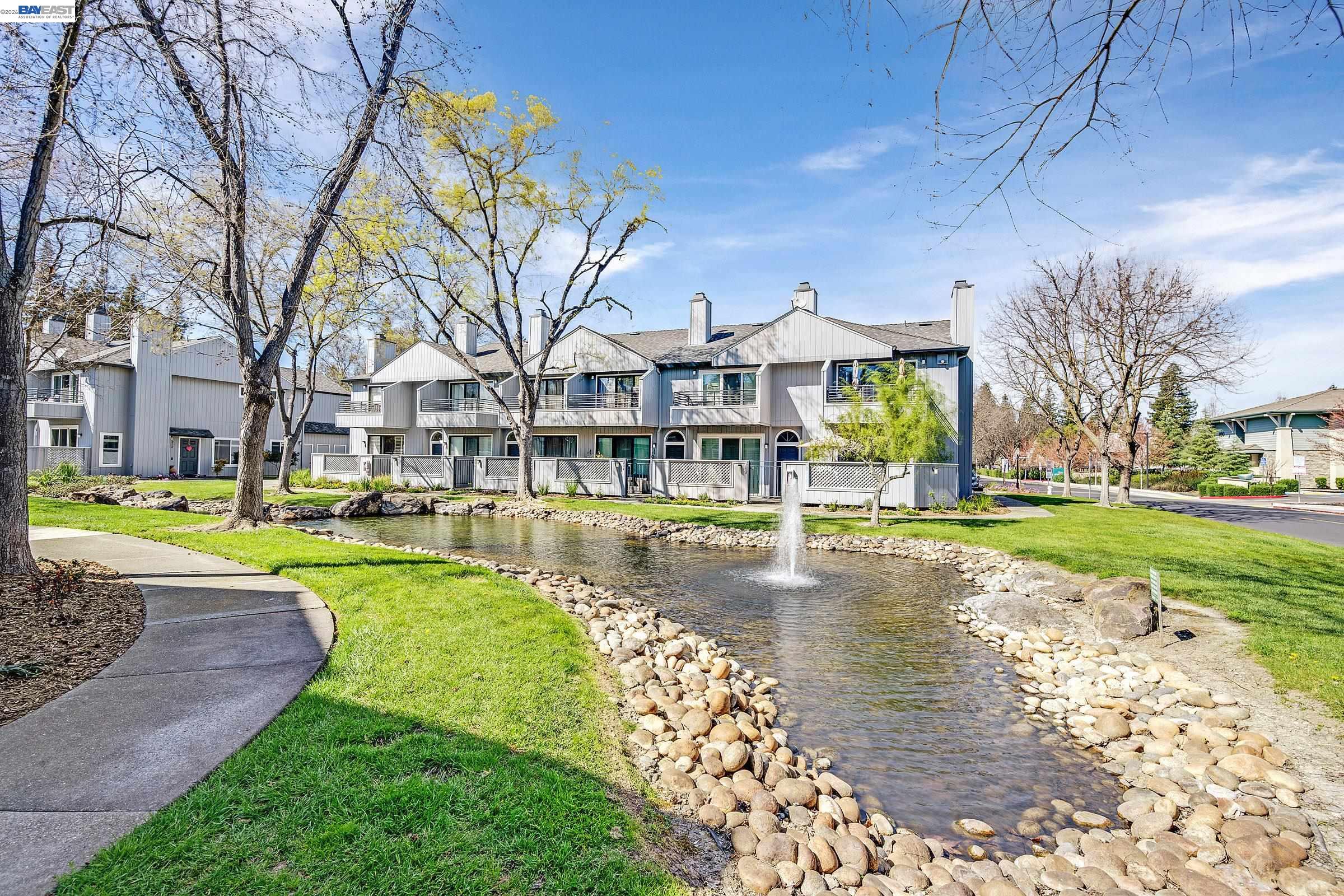 Detail Gallery Image 42 of 45 For 210 Sunspring Ct, Pleasant Hill,  CA 94523 - 3 Beds | 2/1 Baths