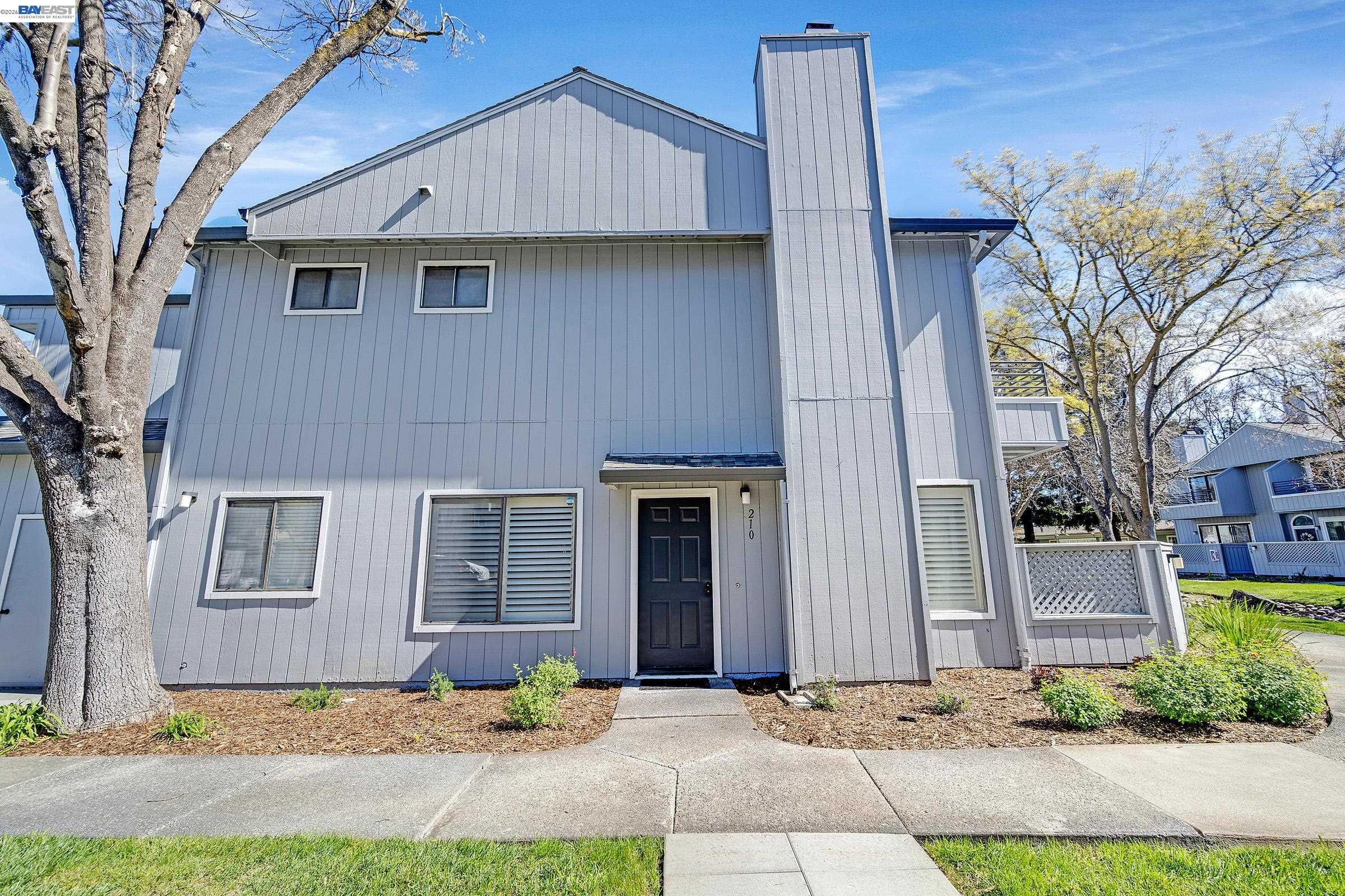 Detail Gallery Image 45 of 45 For 210 Sunspring Ct, Pleasant Hill,  CA 94523 - 3 Beds | 2/1 Baths