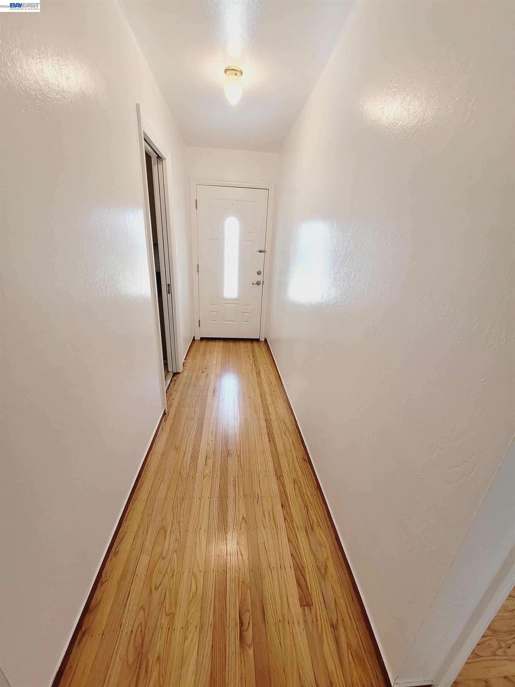 Detail Gallery Image 19 of 22 For 15781 via Teresa, San Lorenzo,  CA 94580 - 3 Beds | 2 Baths