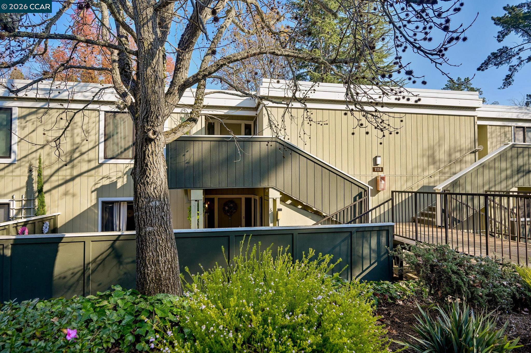 Photo #3: 41127220 Listing: Photo #3