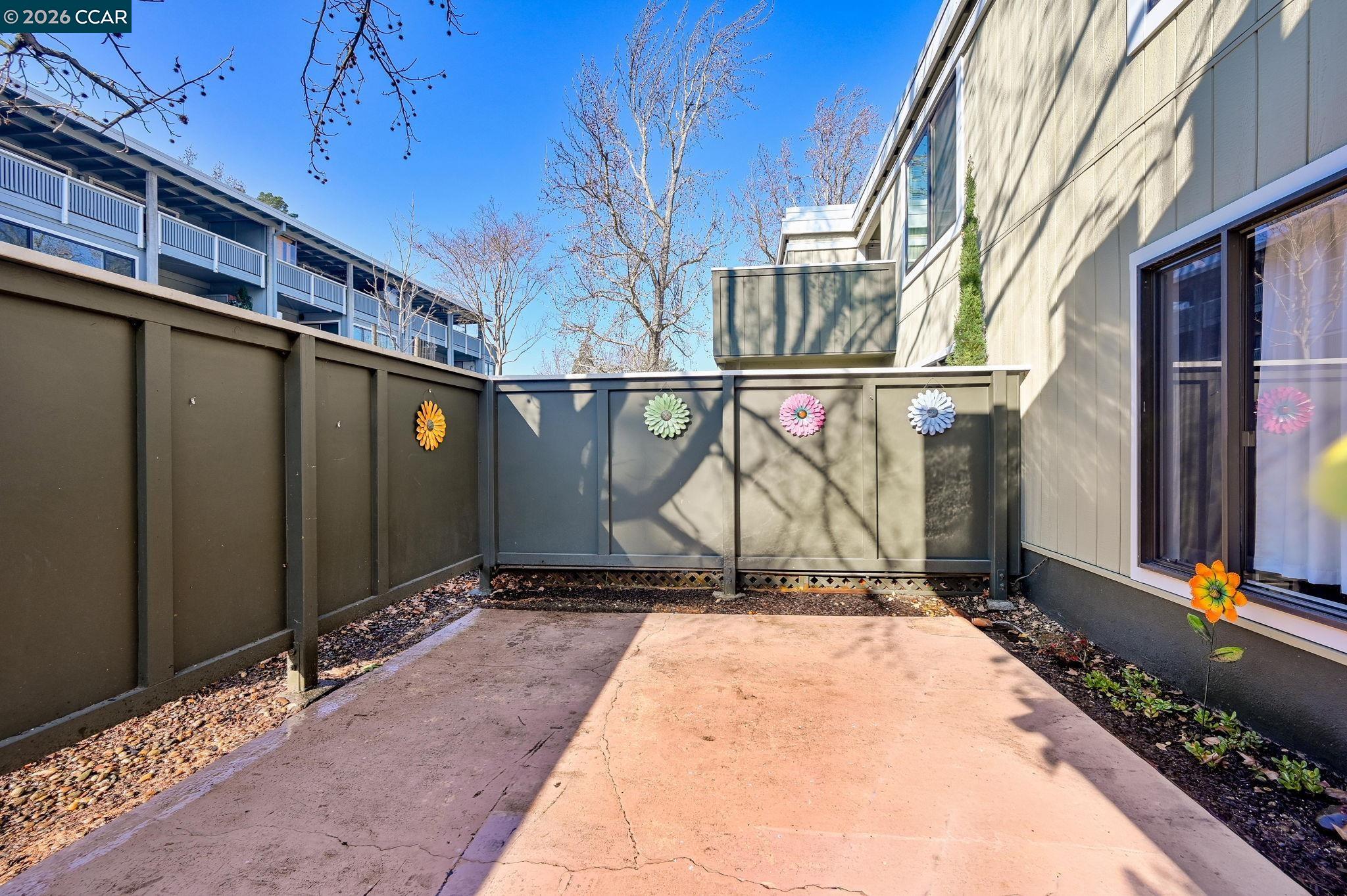 Detail Gallery Image 23 of 37 For 1116 Running Springs #6,  Walnut Creek,  CA 94595 - 2 Beds | 1 Baths