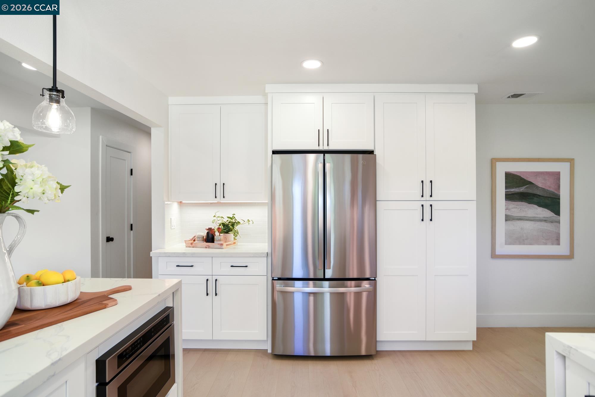 Detail Gallery Image 15 of 51 For 1543 Laverne Ct, Concord,  CA 94521 - 4 Beds | 2 Baths