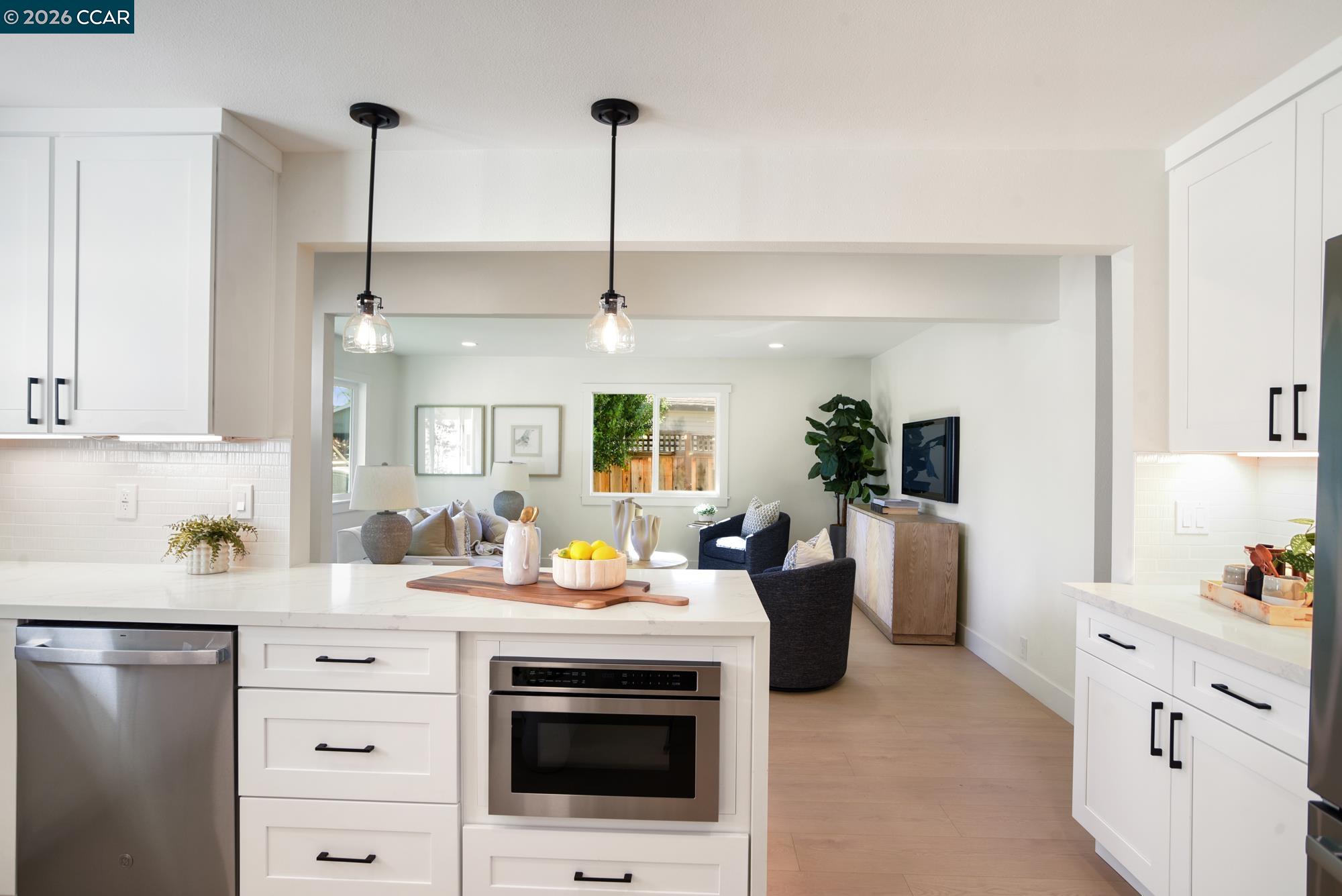 Detail Gallery Image 20 of 51 For 1543 Laverne Ct, Concord,  CA 94521 - 4 Beds | 2 Baths