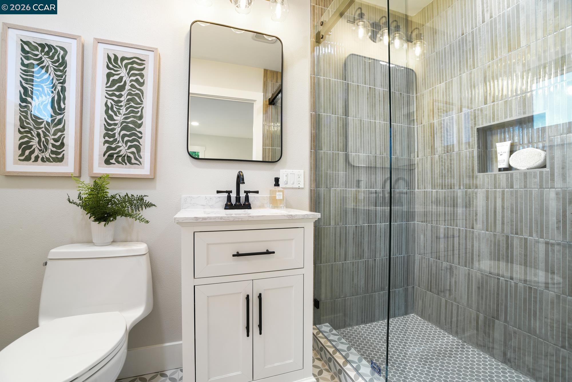 Detail Gallery Image 29 of 51 For 1543 Laverne Ct, Concord,  CA 94521 - 4 Beds | 2 Baths