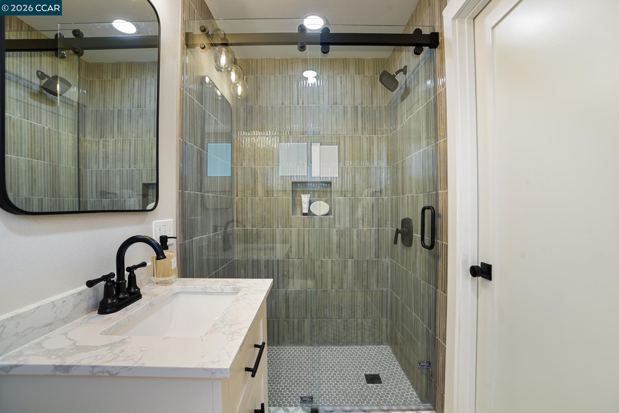 Detail Gallery Image 30 of 51 For 1543 Laverne Ct, Concord,  CA 94521 - 4 Beds | 2 Baths