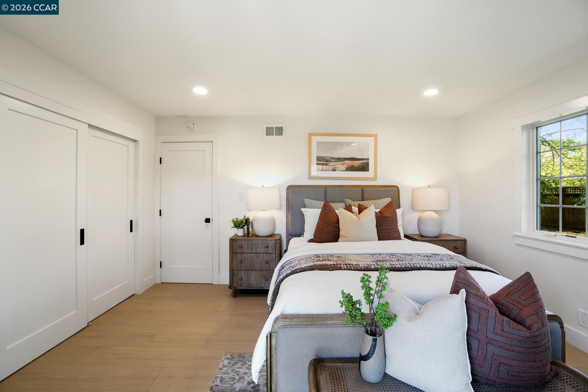 Detail Gallery Image 36 of 51 For 1543 Laverne Ct, Concord,  CA 94521 - 4 Beds | 2 Baths