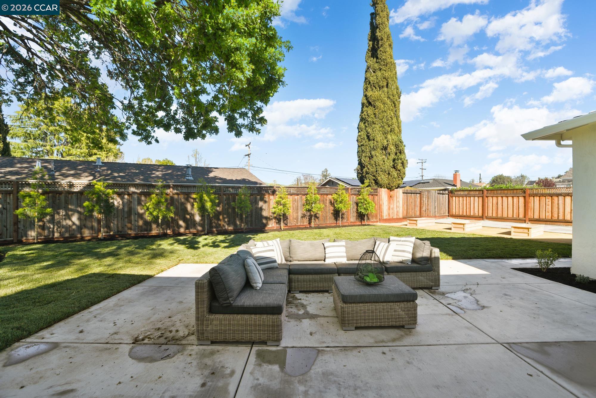Detail Gallery Image 38 of 51 For 1543 Laverne Ct, Concord,  CA 94521 - 4 Beds | 2 Baths
