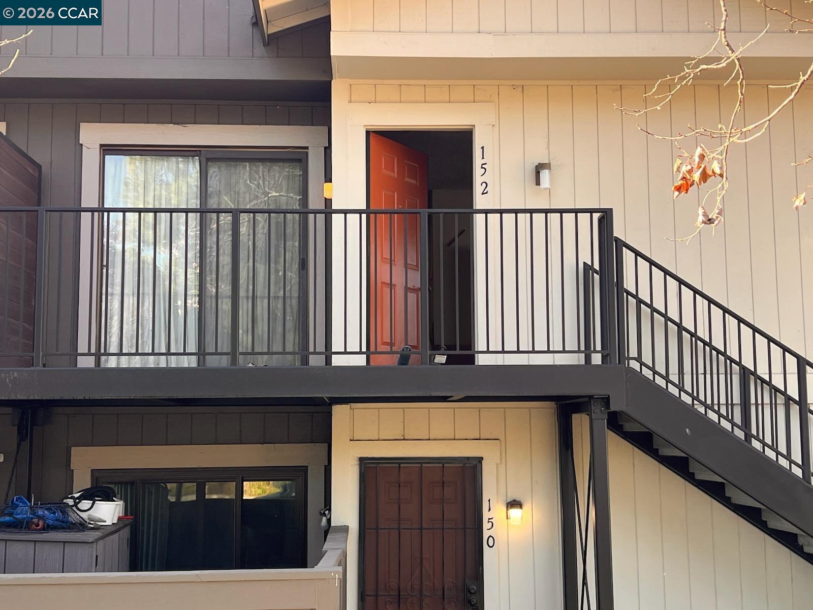 Photo #2: 41127223 Listing: Photo #2