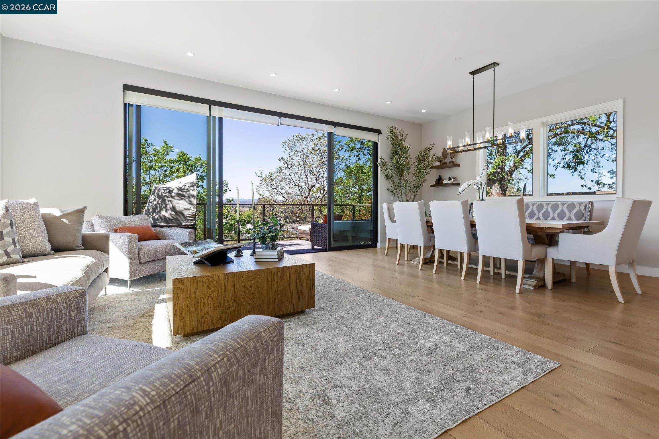 Detail Gallery Image 4 of 51 For 158 Andrea Dr, Walnut Creek,  CA 94596 - 4 Beds | 5 Baths