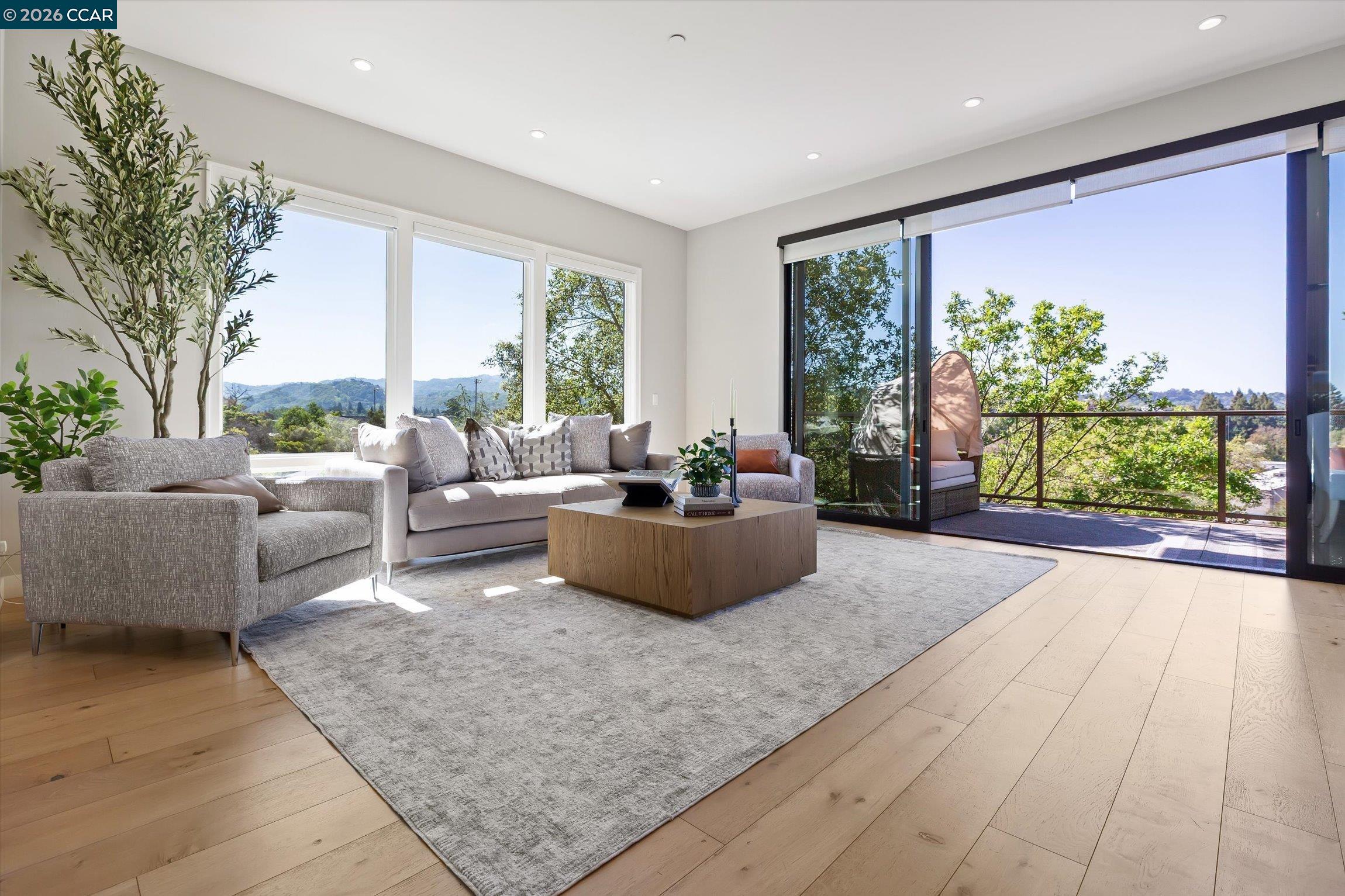 Detail Gallery Image 5 of 51 For 158 Andrea Dr, Walnut Creek,  CA 94596 - 4 Beds | 5 Baths