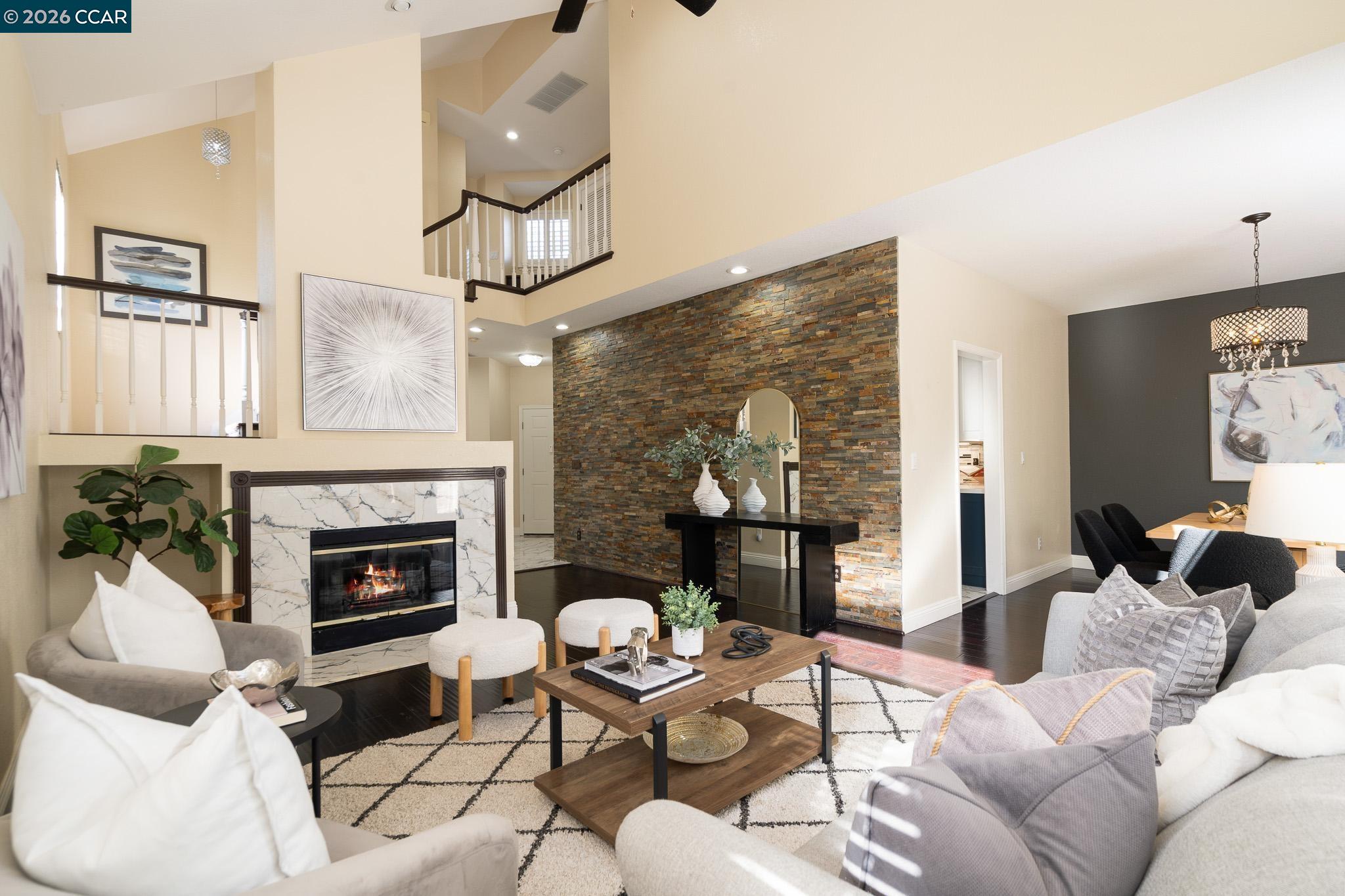 Detail Gallery Image 14 of 55 For 1383 Shell Ln, Clayton,  CA 94517 - 3 Beds | 3 Baths