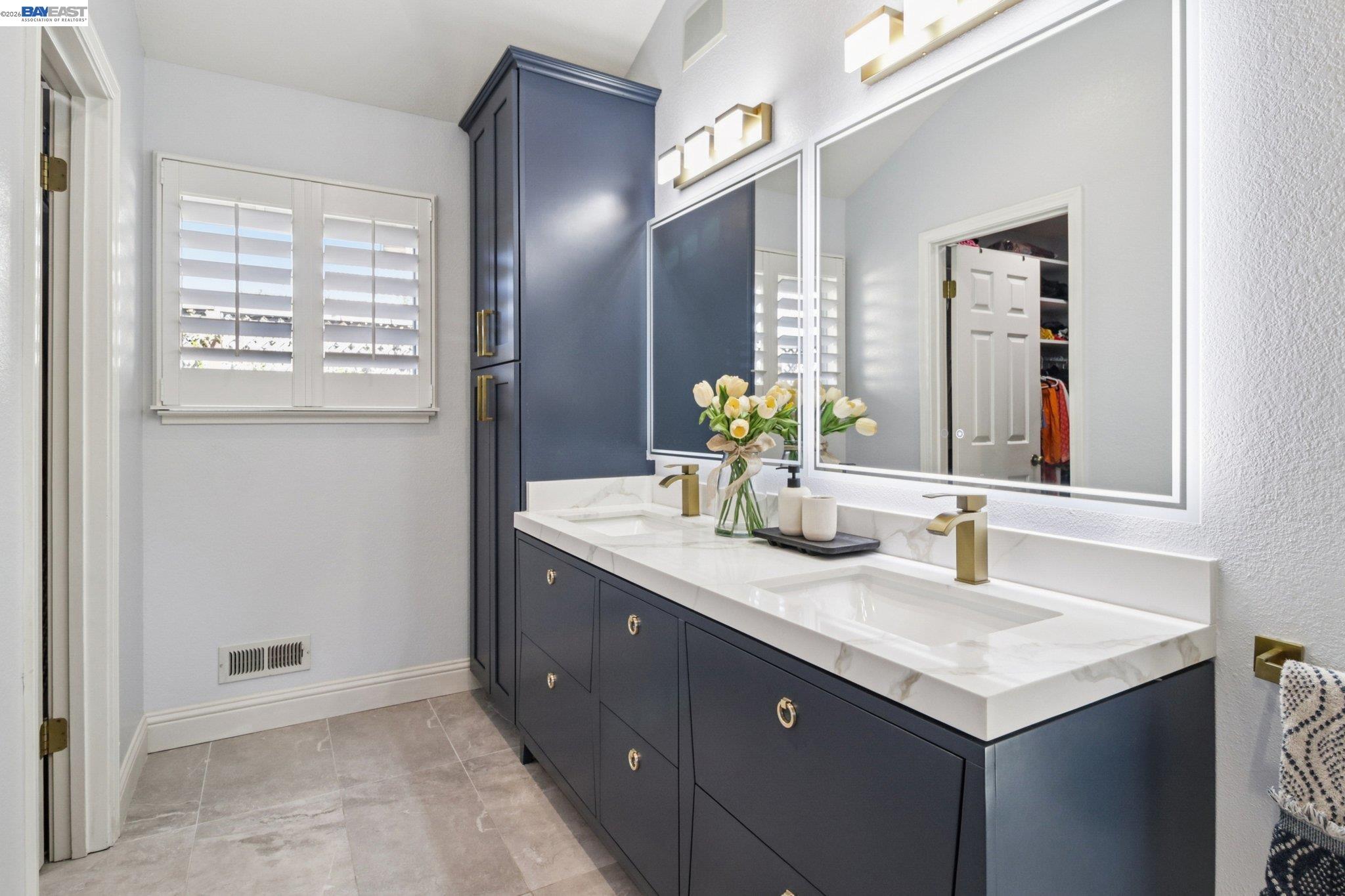 Detail Gallery Image 24 of 47 For 3388 Royal Meadow Ln, San Jose,  CA 95135 - 4 Beds | 3 Baths