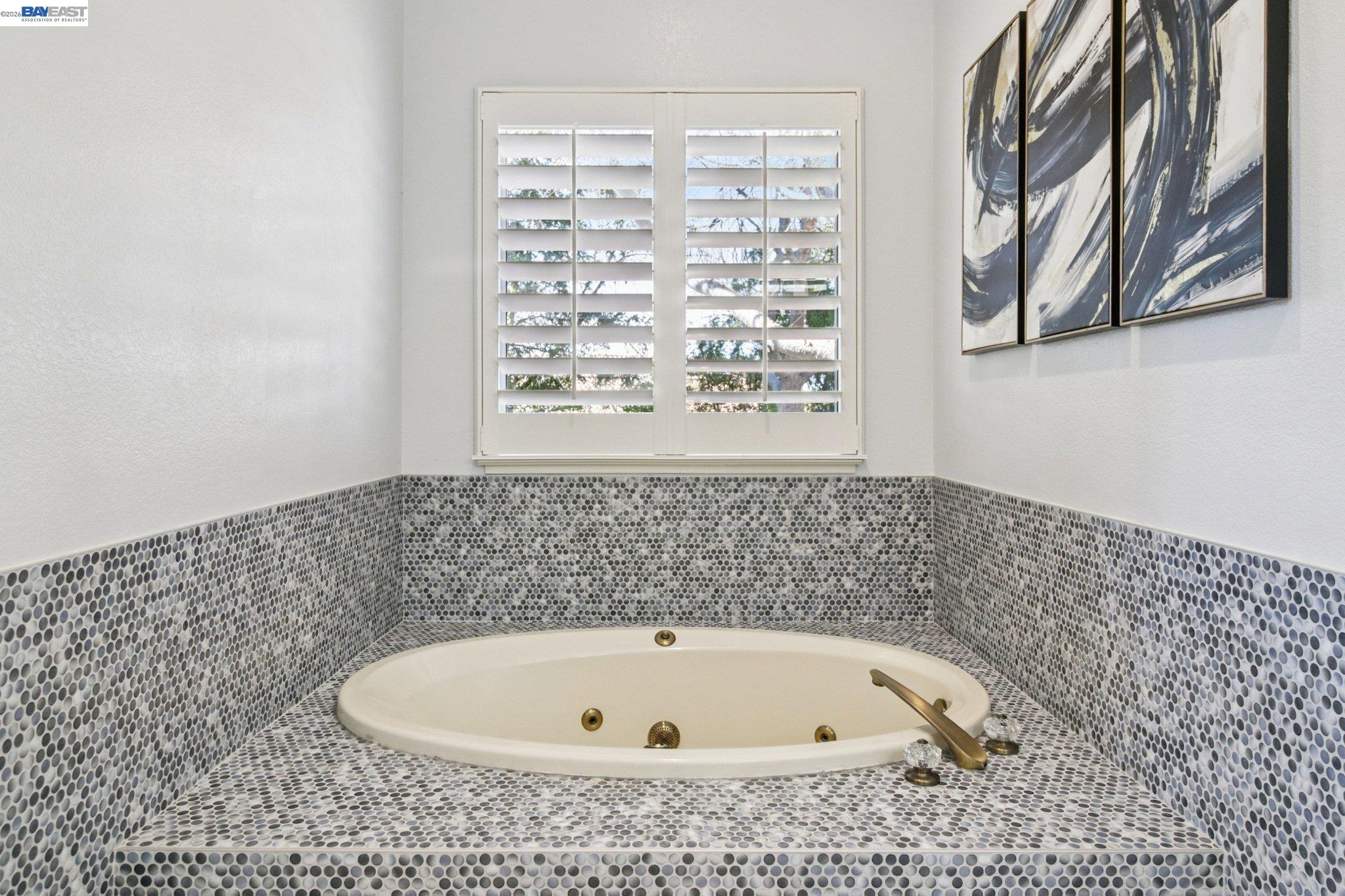 Detail Gallery Image 27 of 47 For 3388 Royal Meadow Ln, San Jose,  CA 95135 - 4 Beds | 3 Baths