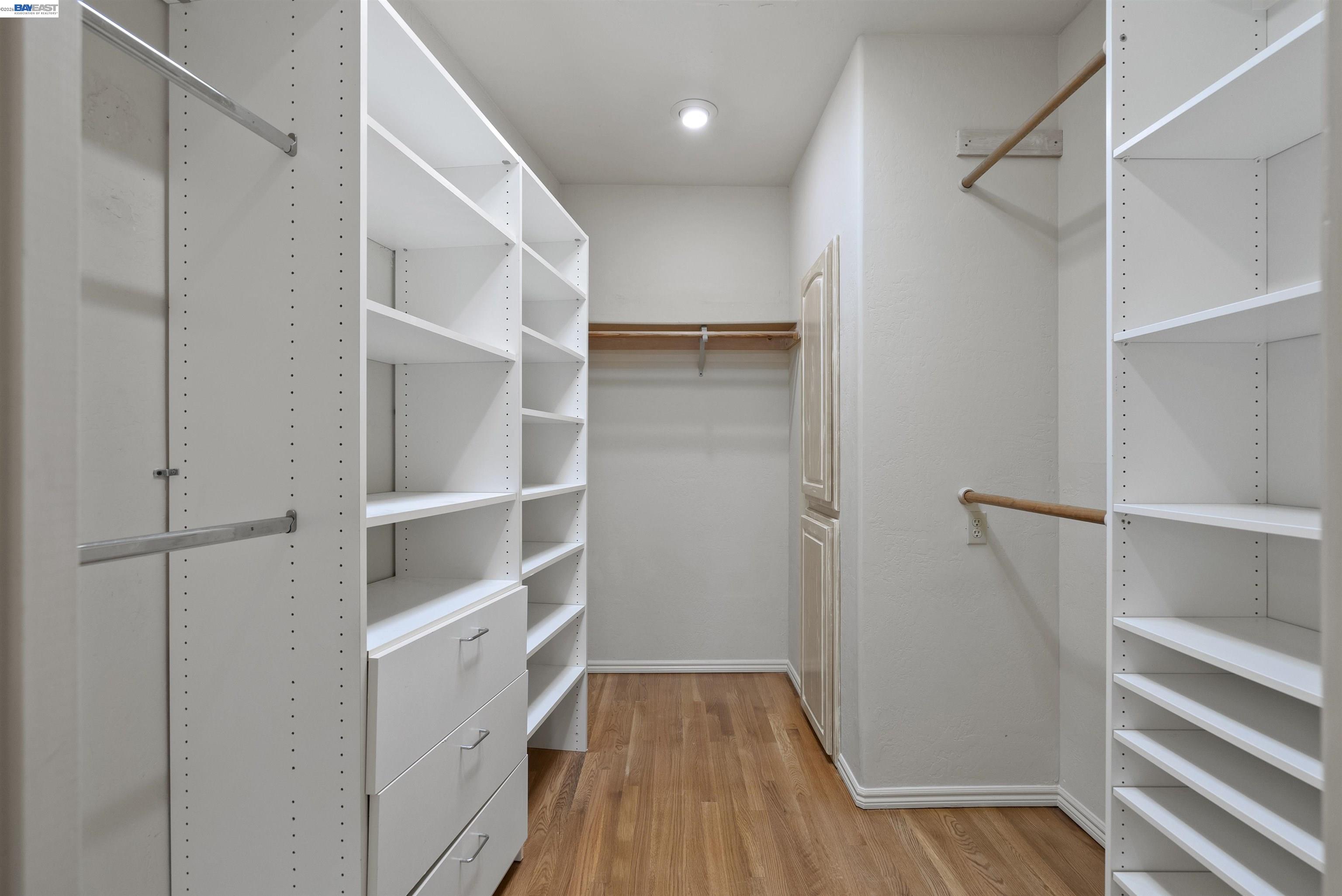 Detail Gallery Image 14 of 33 For 112 Sunset Ter, Scotts Valley,  CA 95066 - 4 Beds | 3/1 Baths