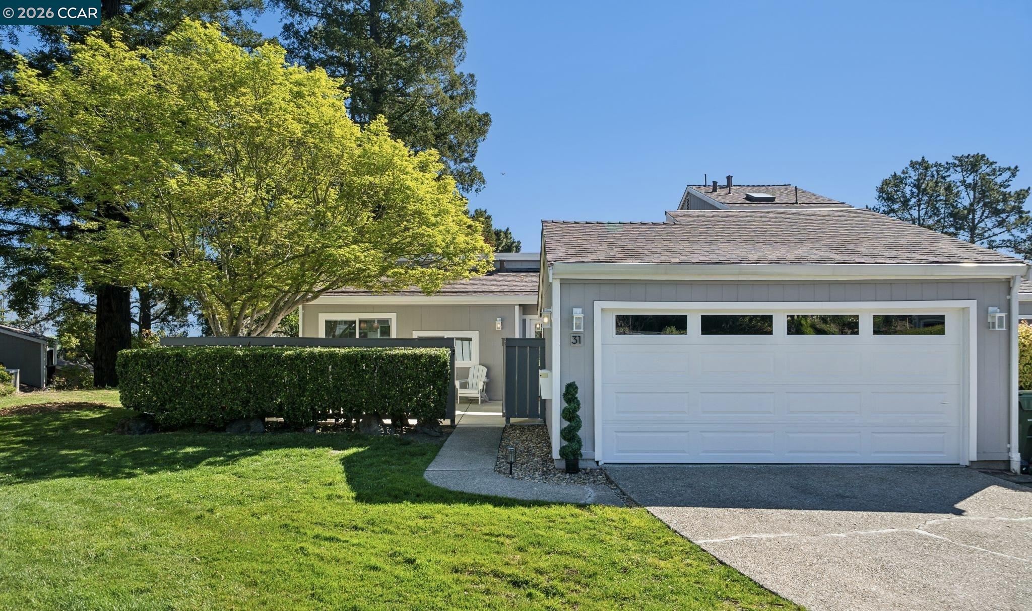 Photo #2: 41127233 Listing: Photo #2