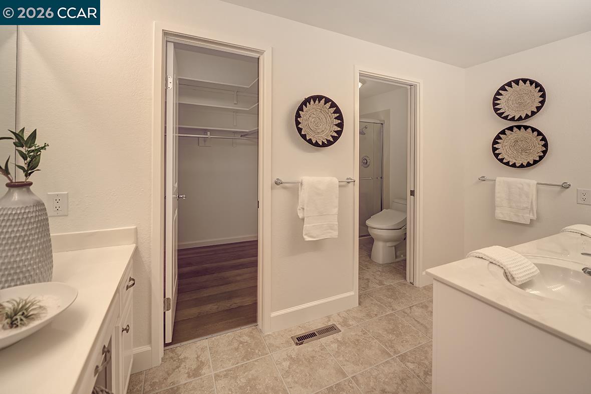 Photo #28: 41127236 Listing: Photo #28