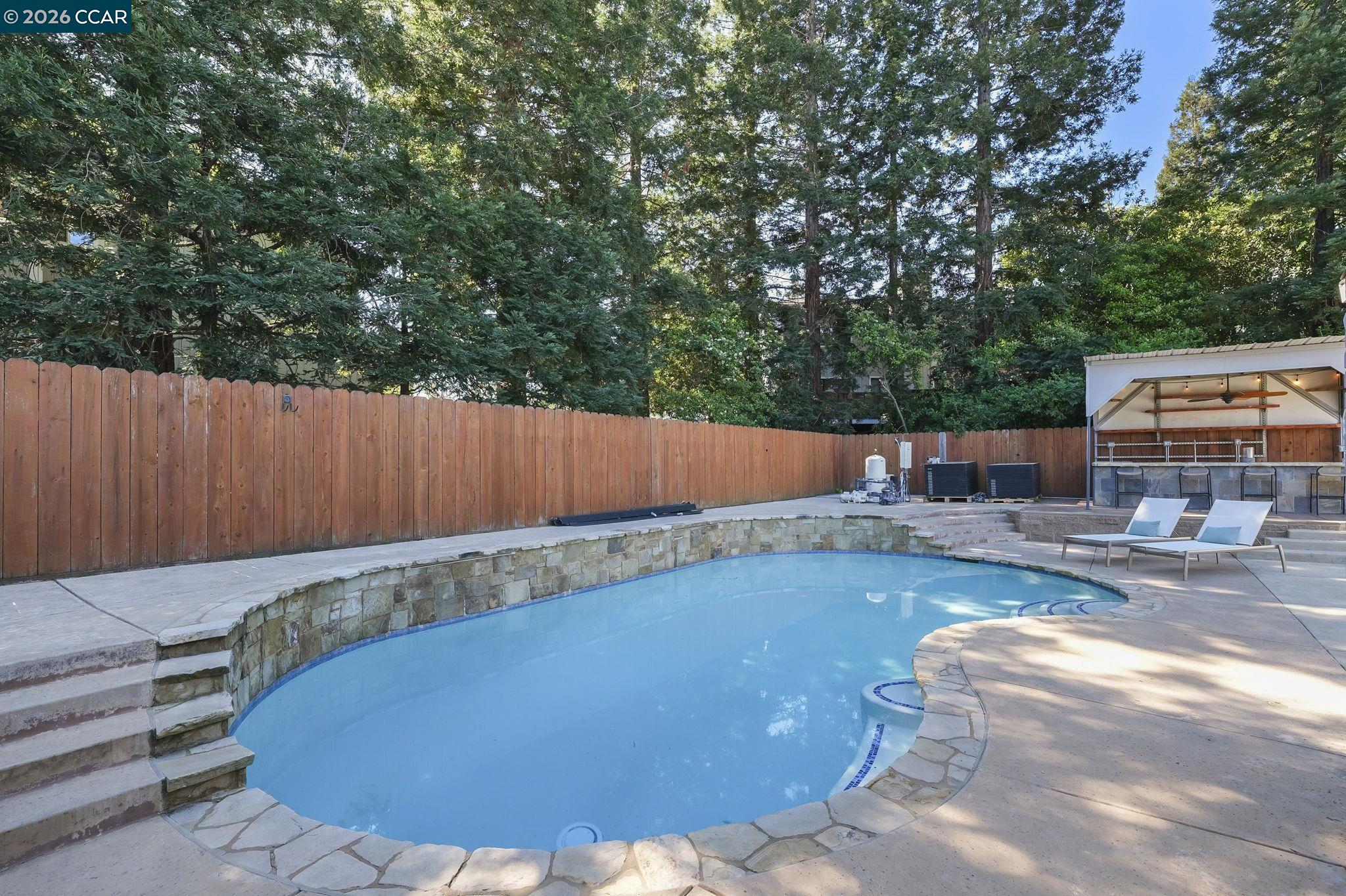 Detail Gallery Image 23 of 27 For 464 Palm Avenue, Martinez,  CA 94553 - 3 Beds | 2 Baths