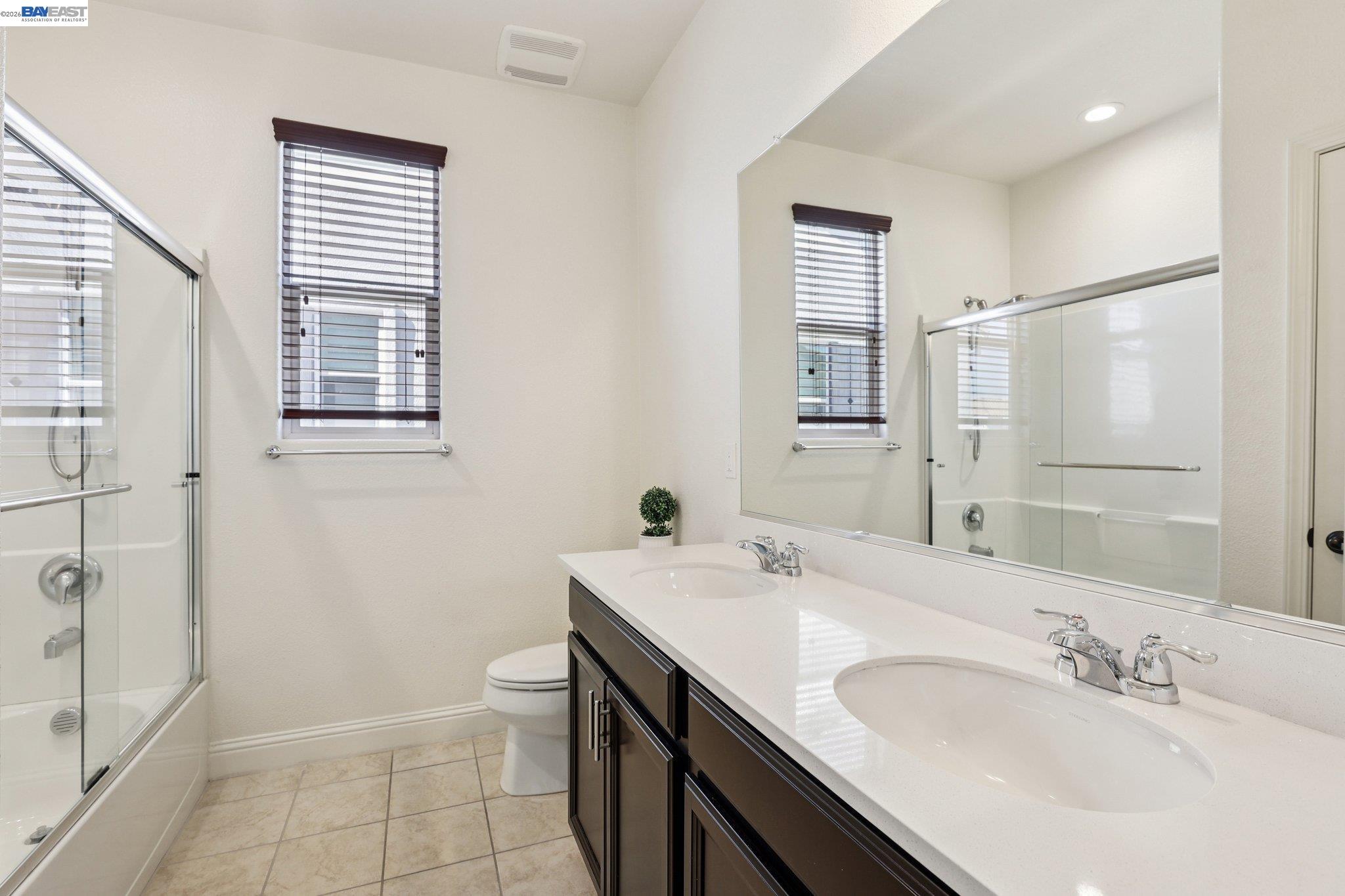 Detail Gallery Image 27 of 58 For 510 E Albertina Ave, Mountain House,  CA 95391 - 5 Beds | 4 Baths