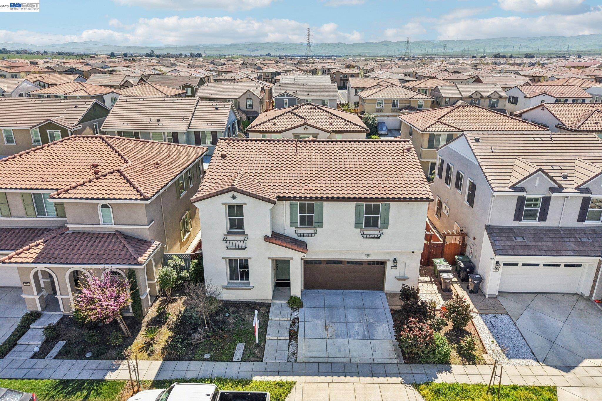 Detail Gallery Image 42 of 58 For 510 E Albertina Ave, Mountain House,  CA 95391 - 5 Beds | 4 Baths